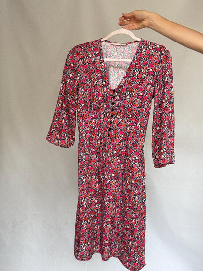 La Fee Maraboutee black floral dress, 100% viscose, flared silhouette, button, down front, vibrant floral pattern, casual romantic, US S