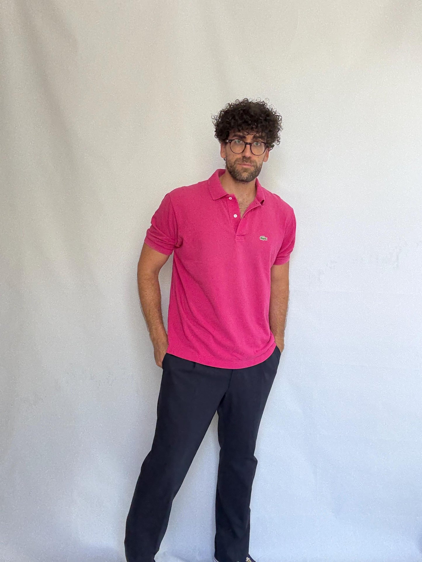 Vintage Lacoste pink polo shirt, 100% cotton, classic fit, buttoned placket, crocodile logo detail, preppy Carolyn bessette, kennedy, US L