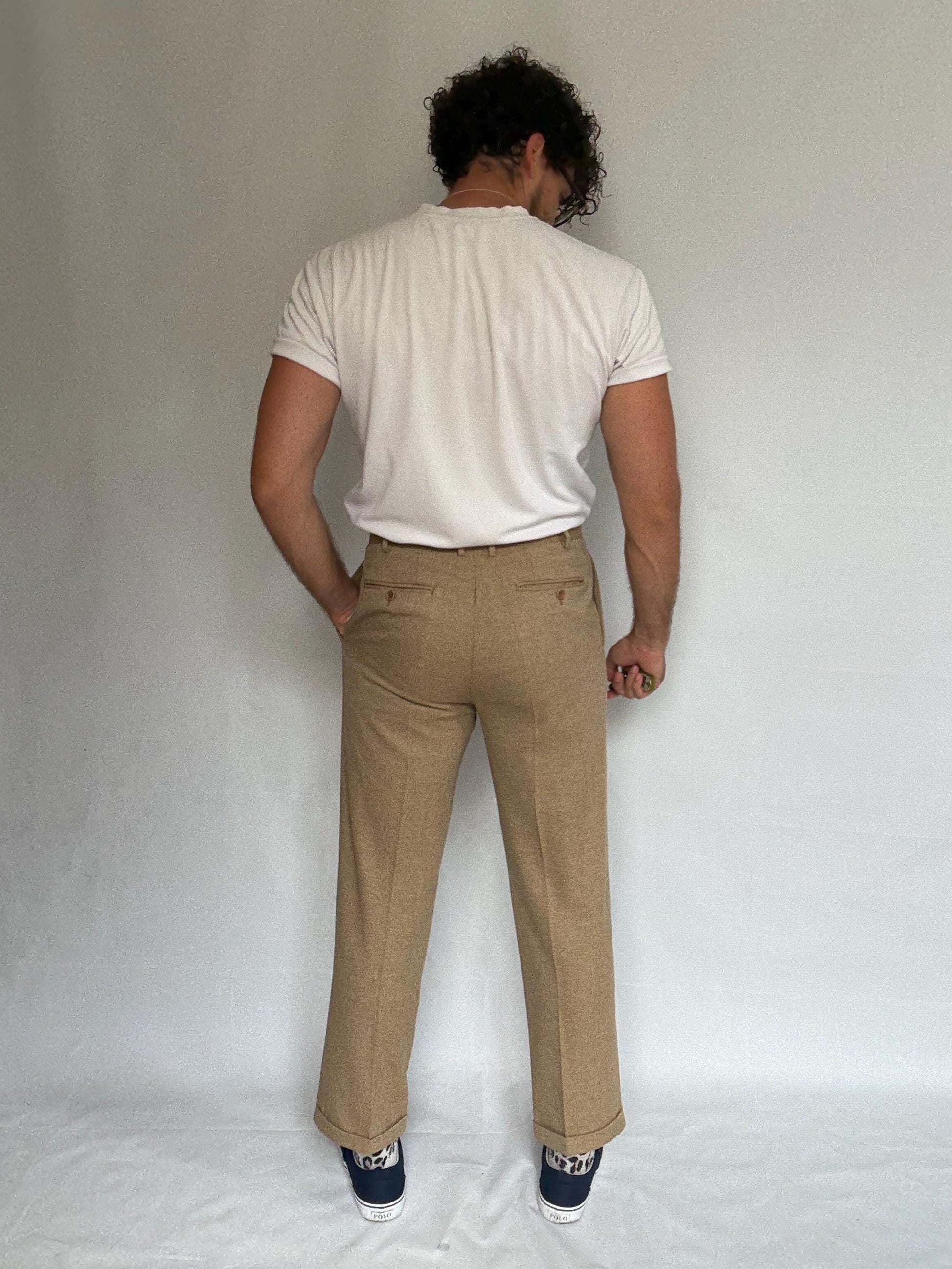 Vintage Canali tan trousers, 100% pure new wool, classic tapered fit, made in italy, Woolmark certified, old money, US L, formal wear,zipper