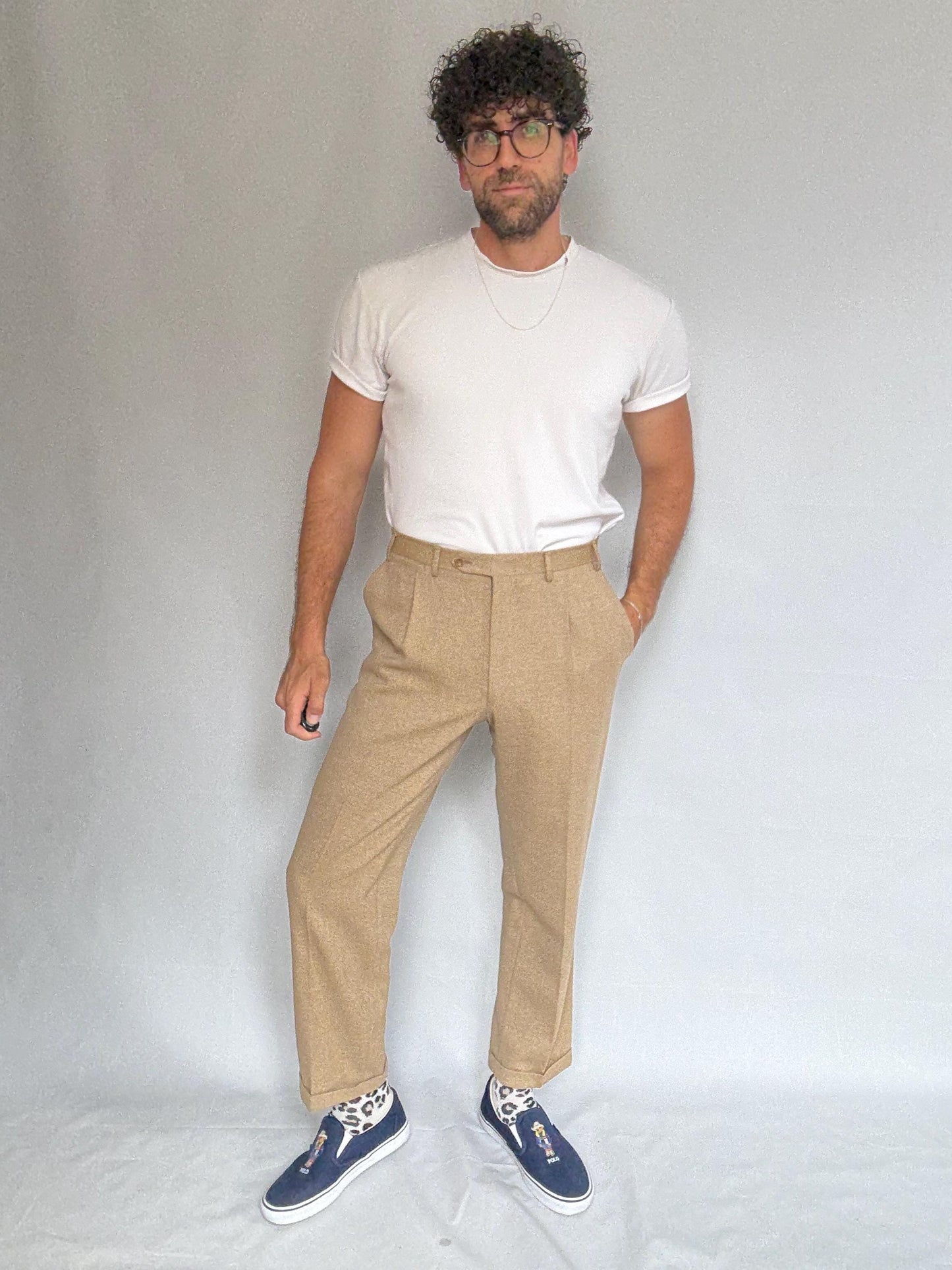 Vintage Canali tan trousers, 100% pure new wool, classic tapered fit, made in italy, Woolmark certified, old money, US L, formal wear,zipper