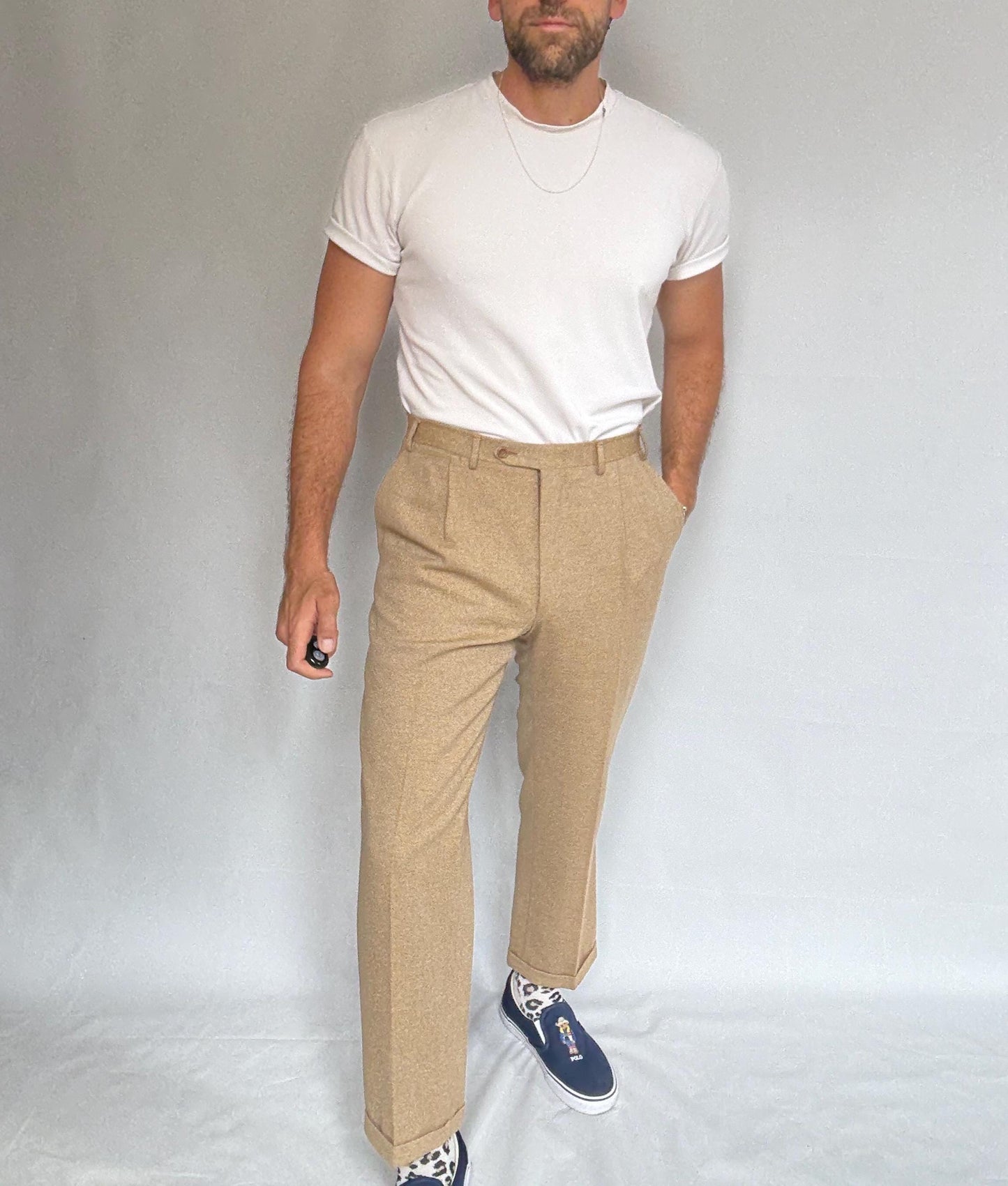 Vintage Canali tan trousers, 100% pure new wool, classic tapered fit, made in italy, Woolmark certified, old money, US L, formal wear,zipper