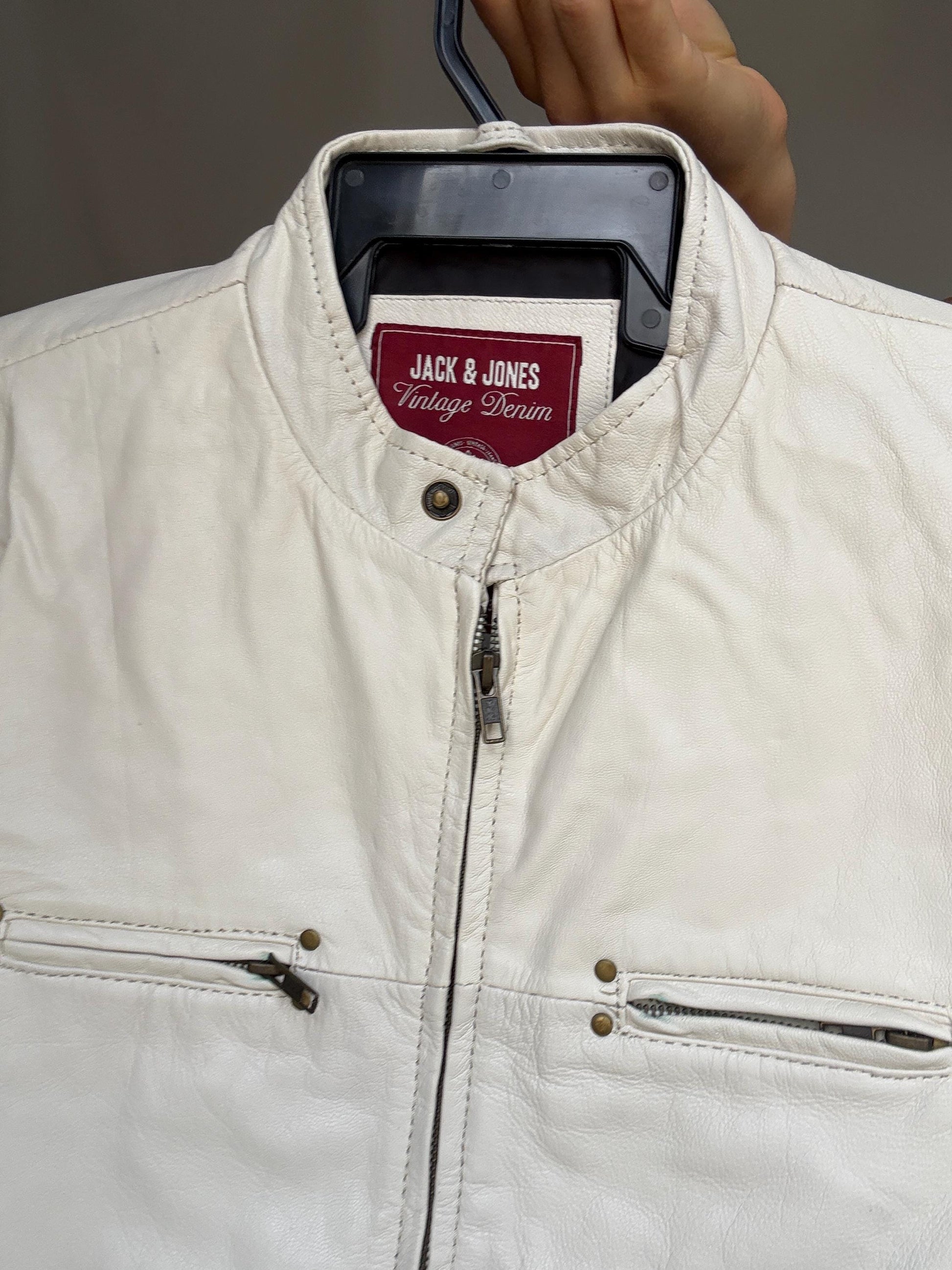 White leather jacket, genuine goat leather, minimalist design, high collar, zippered pockets, streetwear Rooney Mara, Men US L