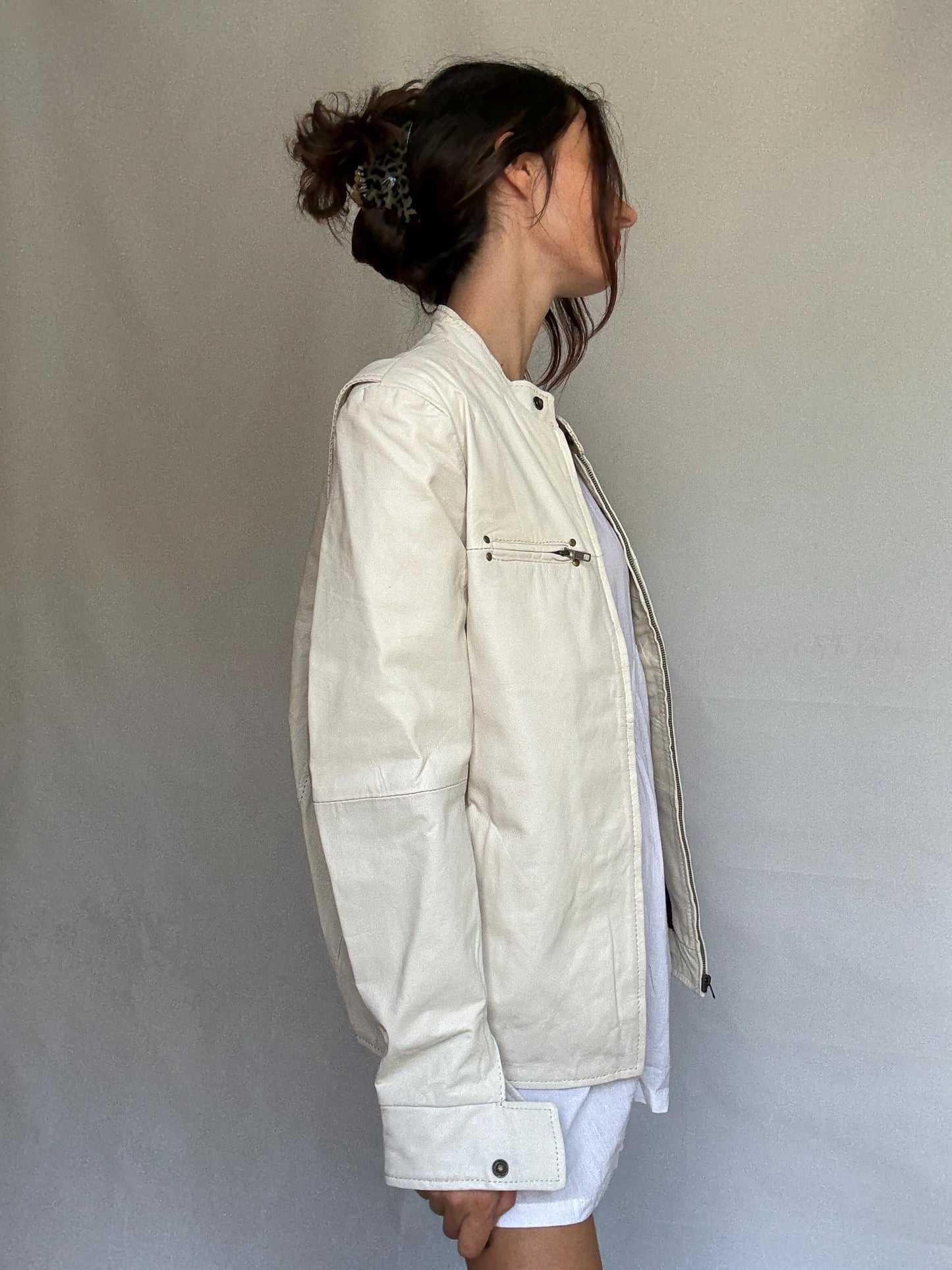 White leather jacket, genuine goat leather, minimalist design, high collar, zippered pockets, streetwear Rooney Mara, Men US L