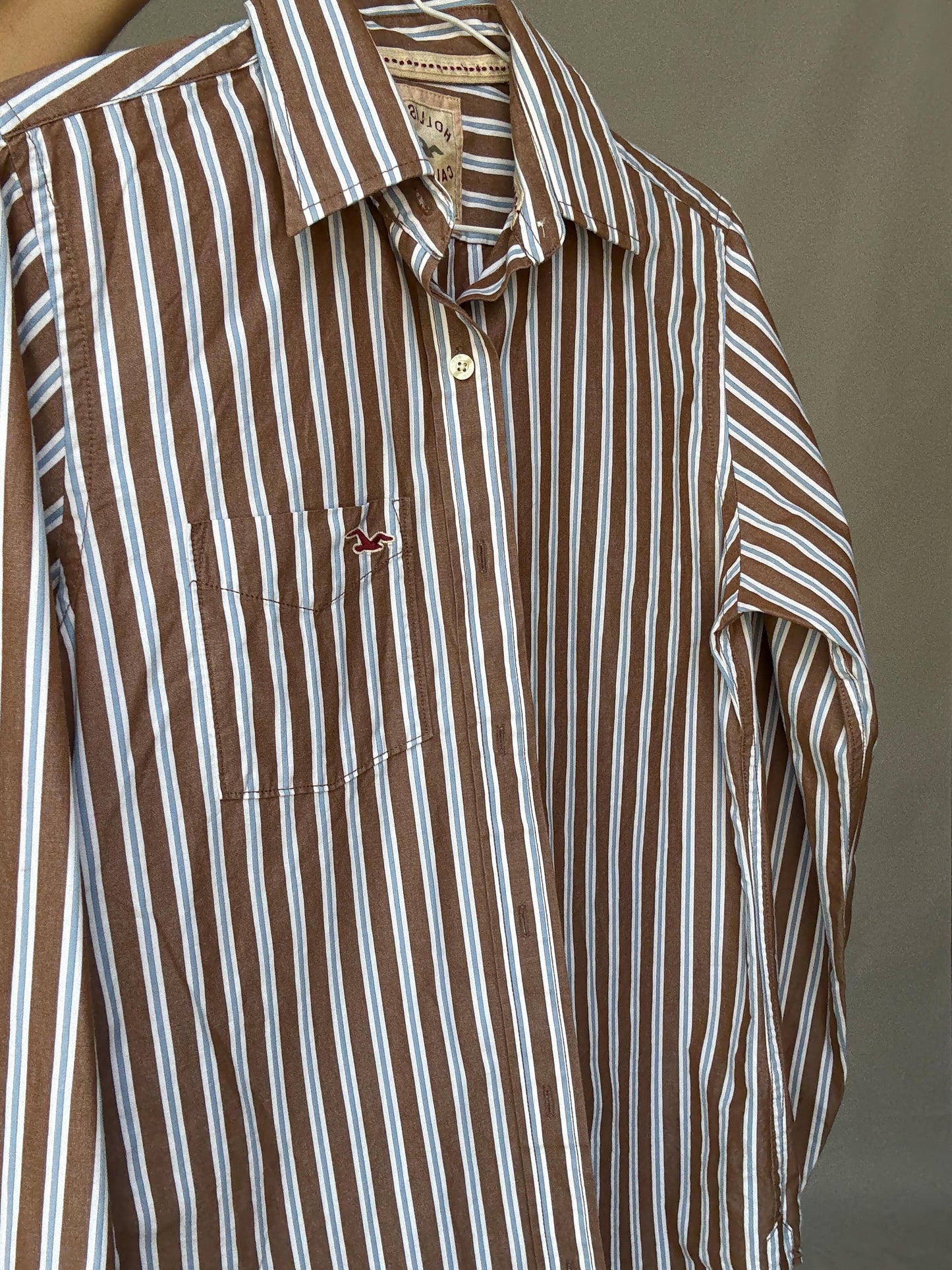 Boyfriend button up shirt, Hollister California Striped Cotton Shirt | Brown Blue White | Size S Menswear | Oversized Boyfriend Unisex Fit