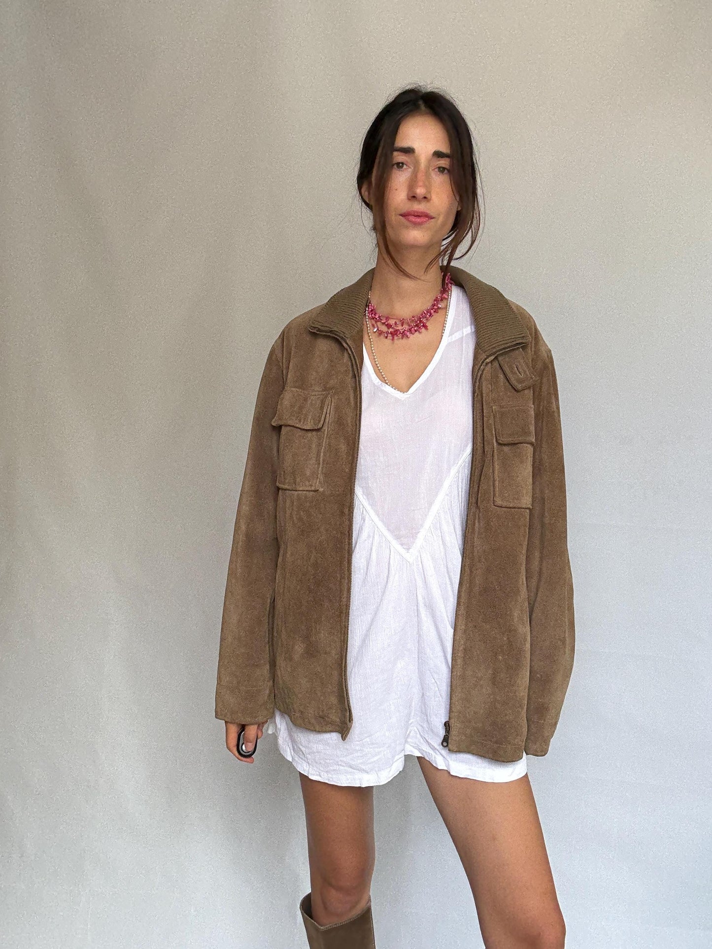 Vintage taupe suede jacket, genuine leather, relaxed fit, zipper closure, chest pockets, retro 90s style, unisex, US XL, casual streetwear