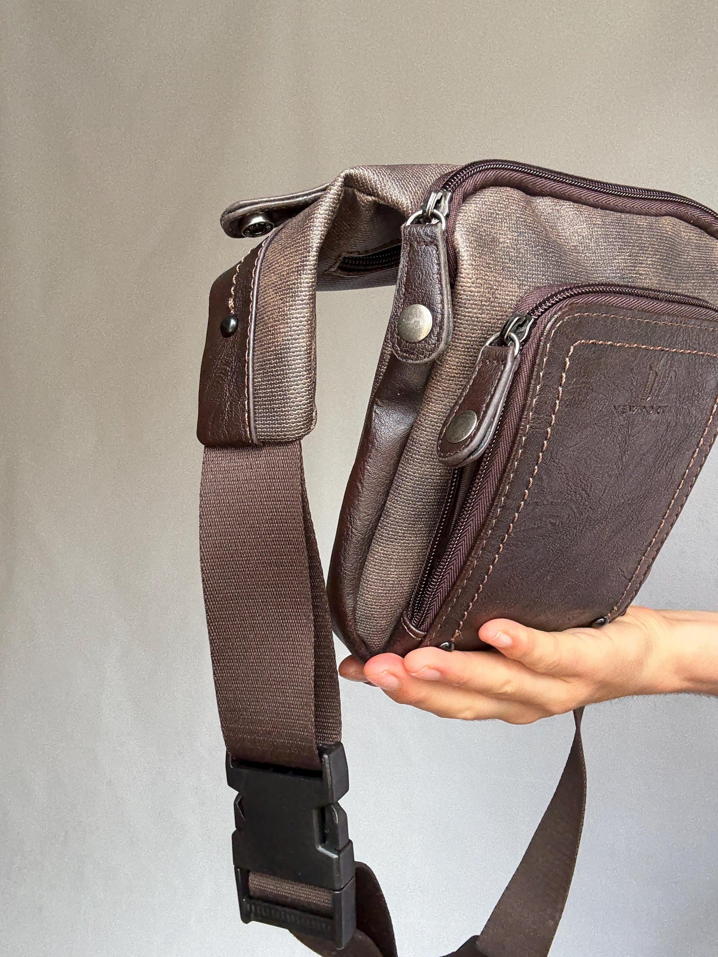 Brown leather crossbody belt bag, adjustable strap, double zip, versatile casual use fanny pack