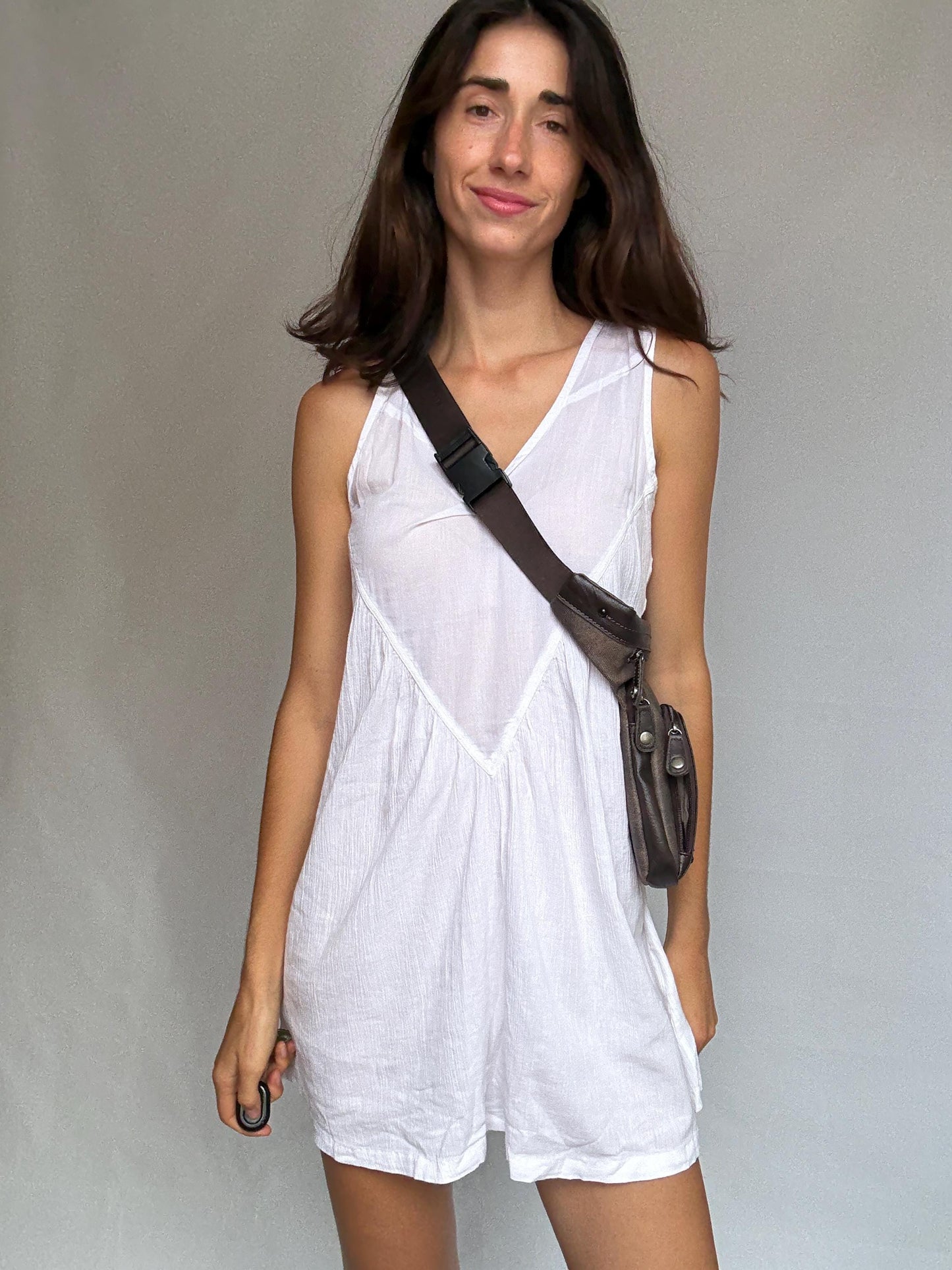 Brown leather crossbody belt bag, adjustable strap, double zip, versatile casual use fanny pack