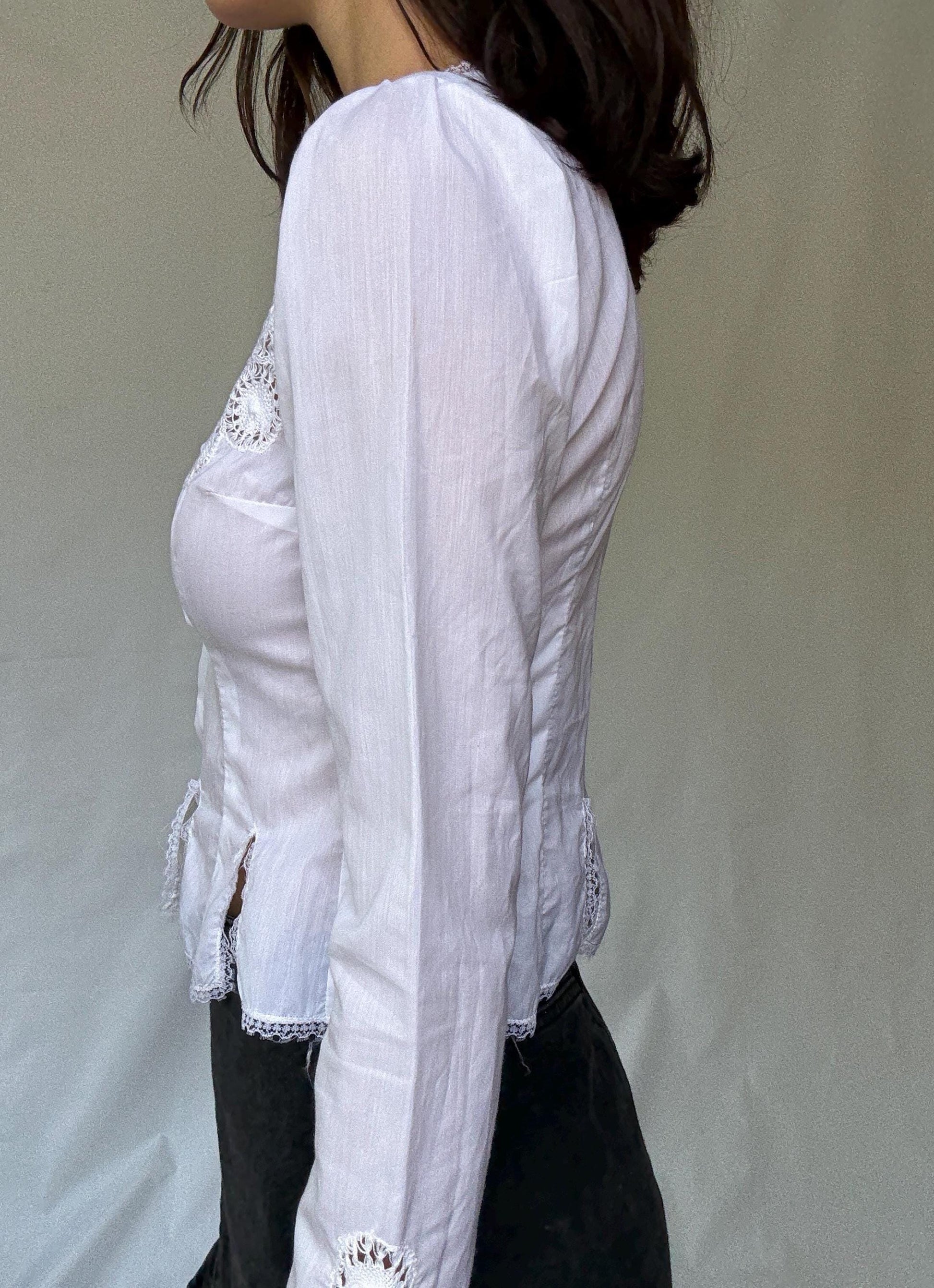 Vintage Canary Islands white handmade crochet embroidered blouse | rare Spanish folklore top | cottagecore romantic history piece, Size XS