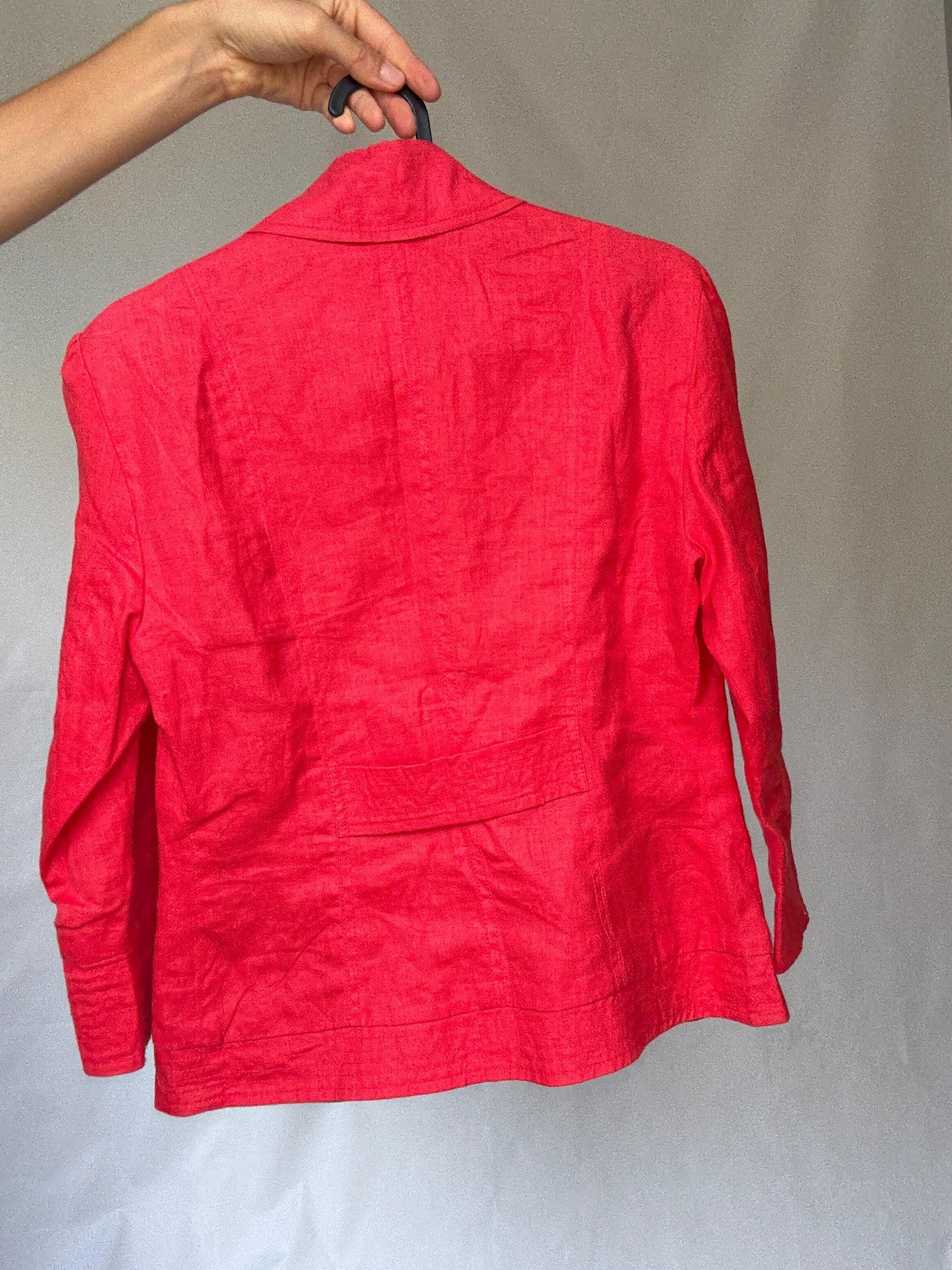 Vibrant red cropped women’s cotton jacket XS-S | Parisian chic streetwear, long sleeve, sequin detail, French fashion aesthetic