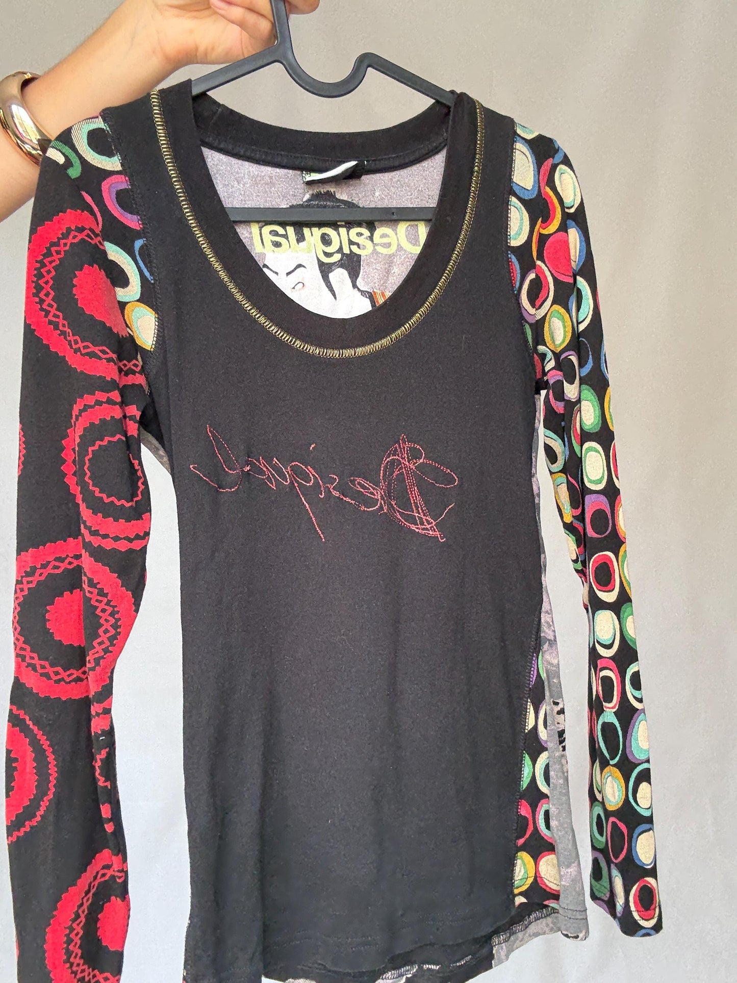 Vibrant Desigual Blouse in Cotton with Colorful Patterns – Y2K Style, Britney Spears style, Size M, 2000s style, gothic or goth style