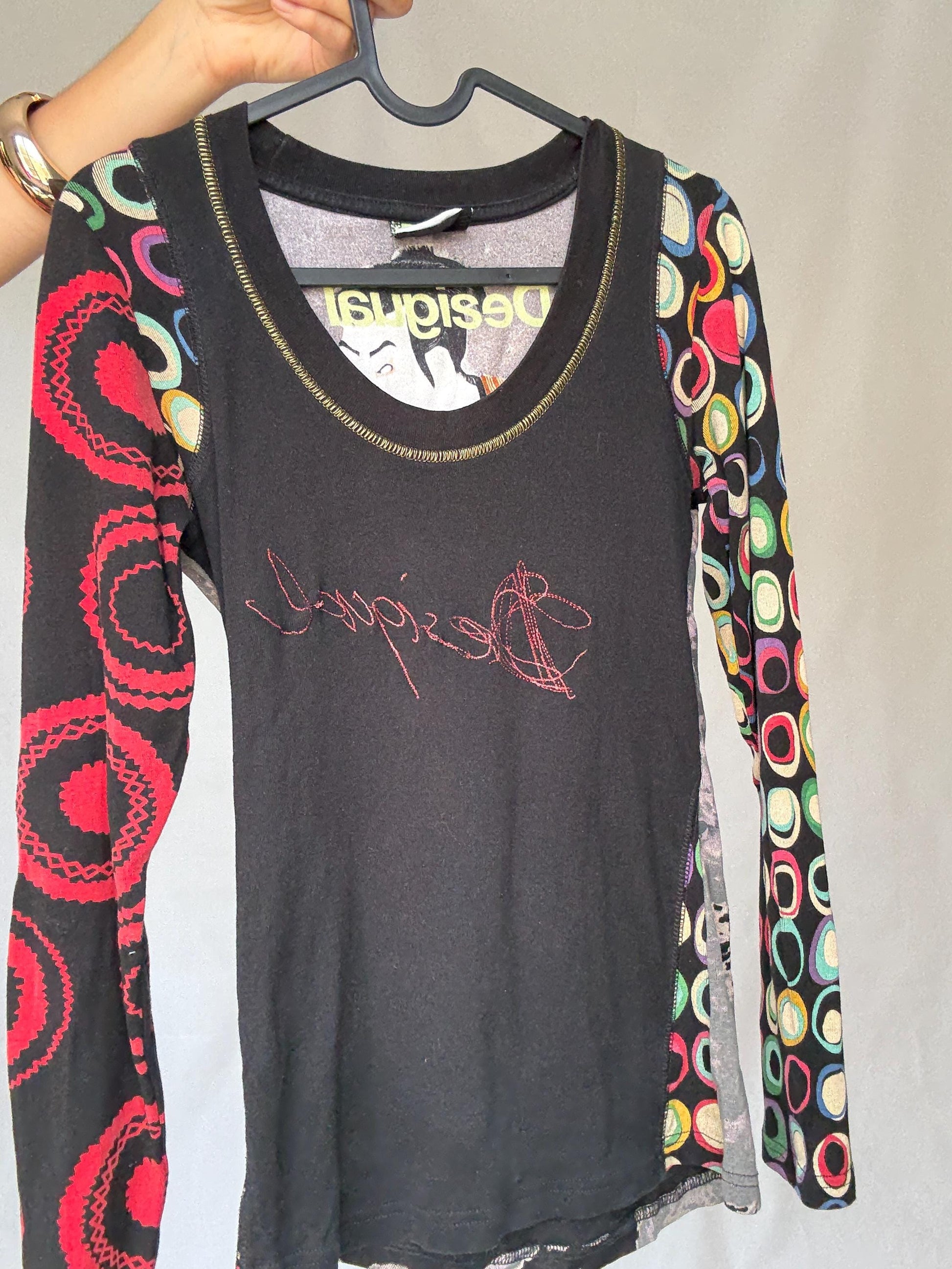Vibrant Desigual Blouse in Cotton with Colorful Patterns – Y2K Style, Britney Spears style, Size M, 2000s style, gothic or goth style