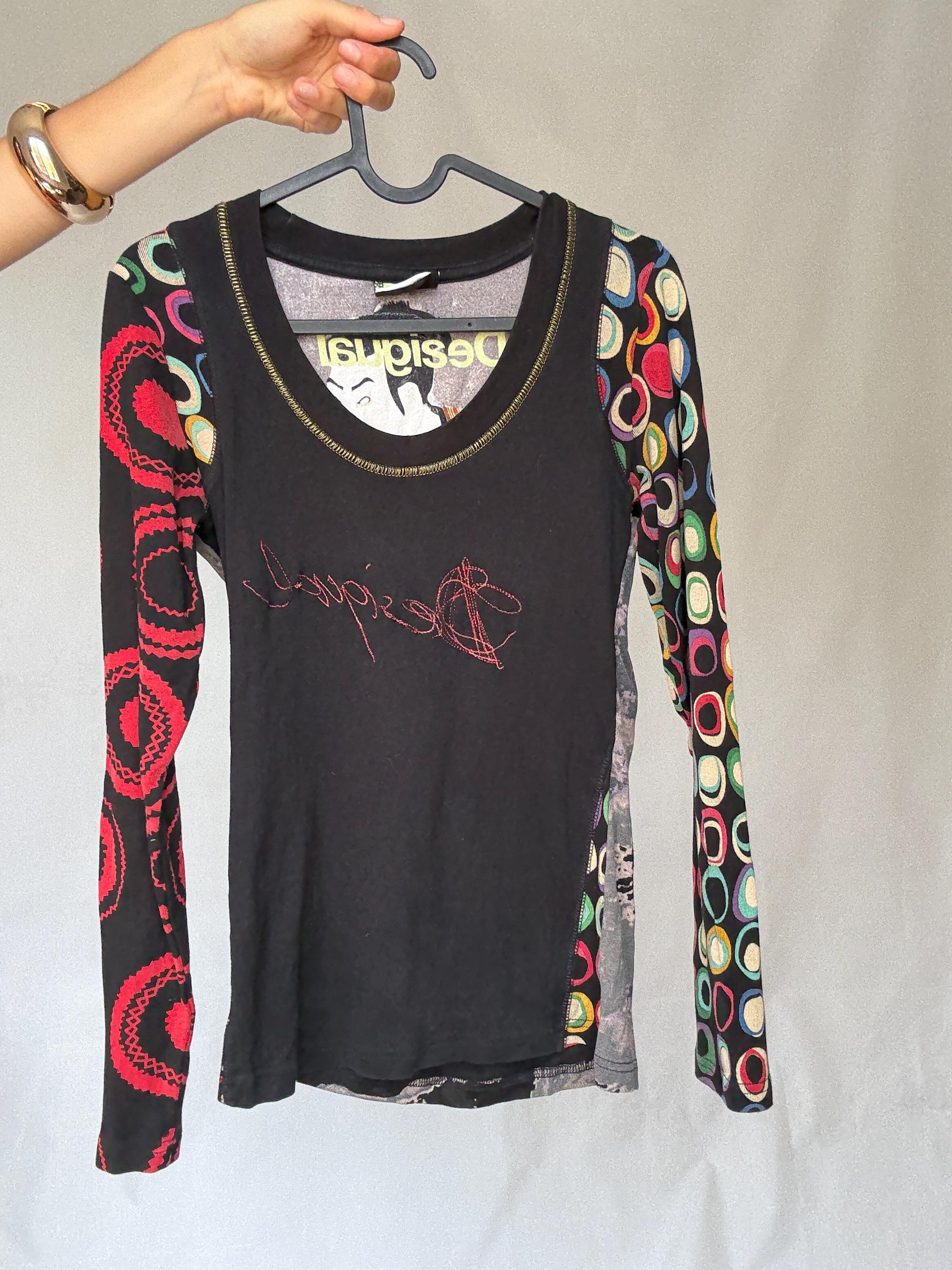 Vibrant Desigual Blouse in Cotton with Colorful Patterns – Y2K Style, Britney Spears style, Size M, 2000s style, gothic or goth style