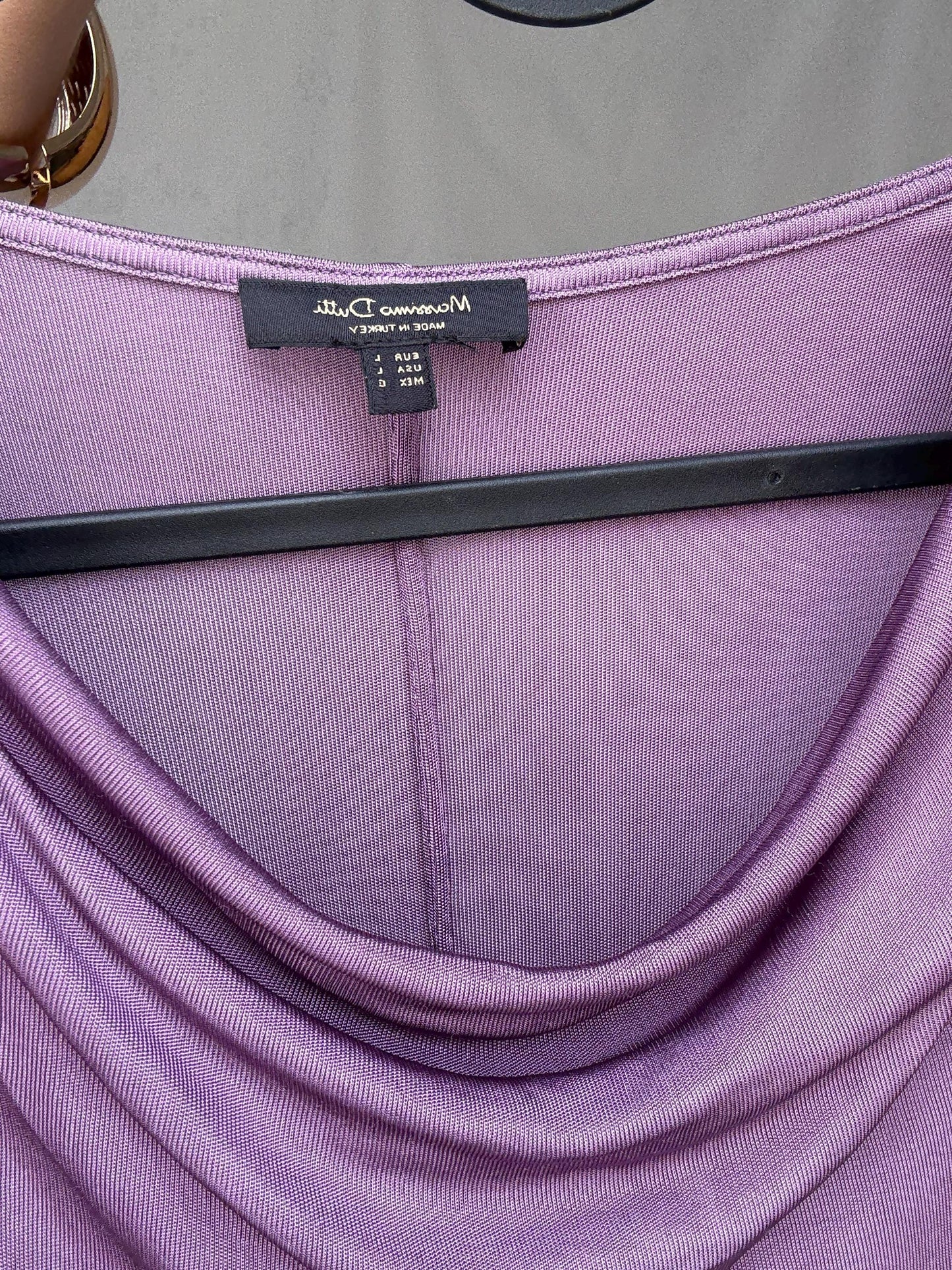 Elegant Massimo Dutti Stretchy Viscose Blouse L Purple Y2K Style Britney Spears Inspired, preppy style, soft fabric, casual look