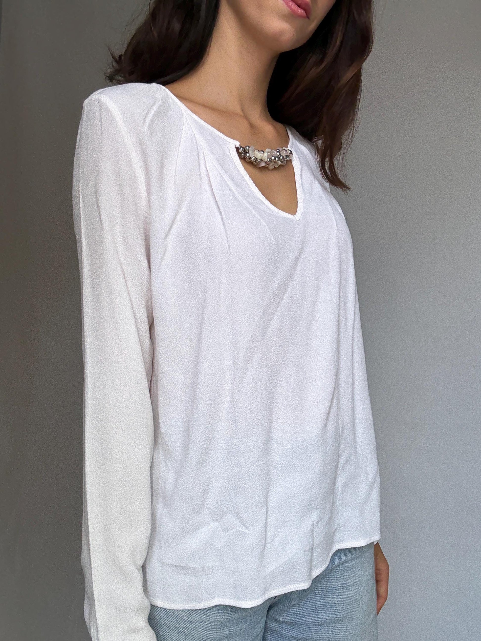 Pedro del Hierro Sport white blouse with beaded neckline detail, elegant chic, US L, evening versatile