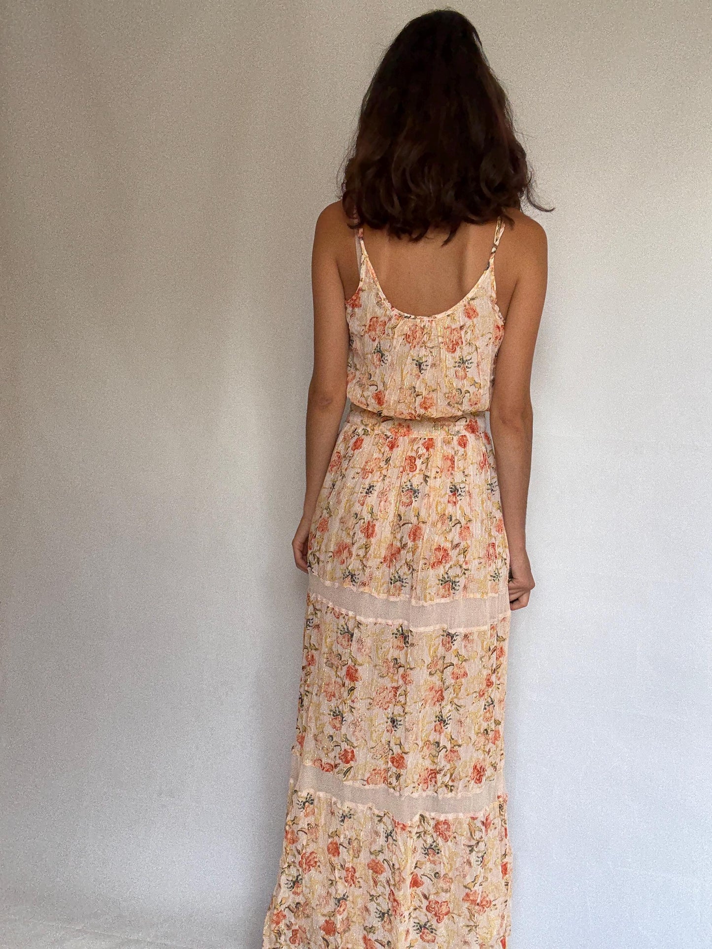 Maison Hotel peach floral maxi dress, cotton lining, flowy fit, side zipper, gold threading, bohemian Rosie huntington, whiteley, US XS
