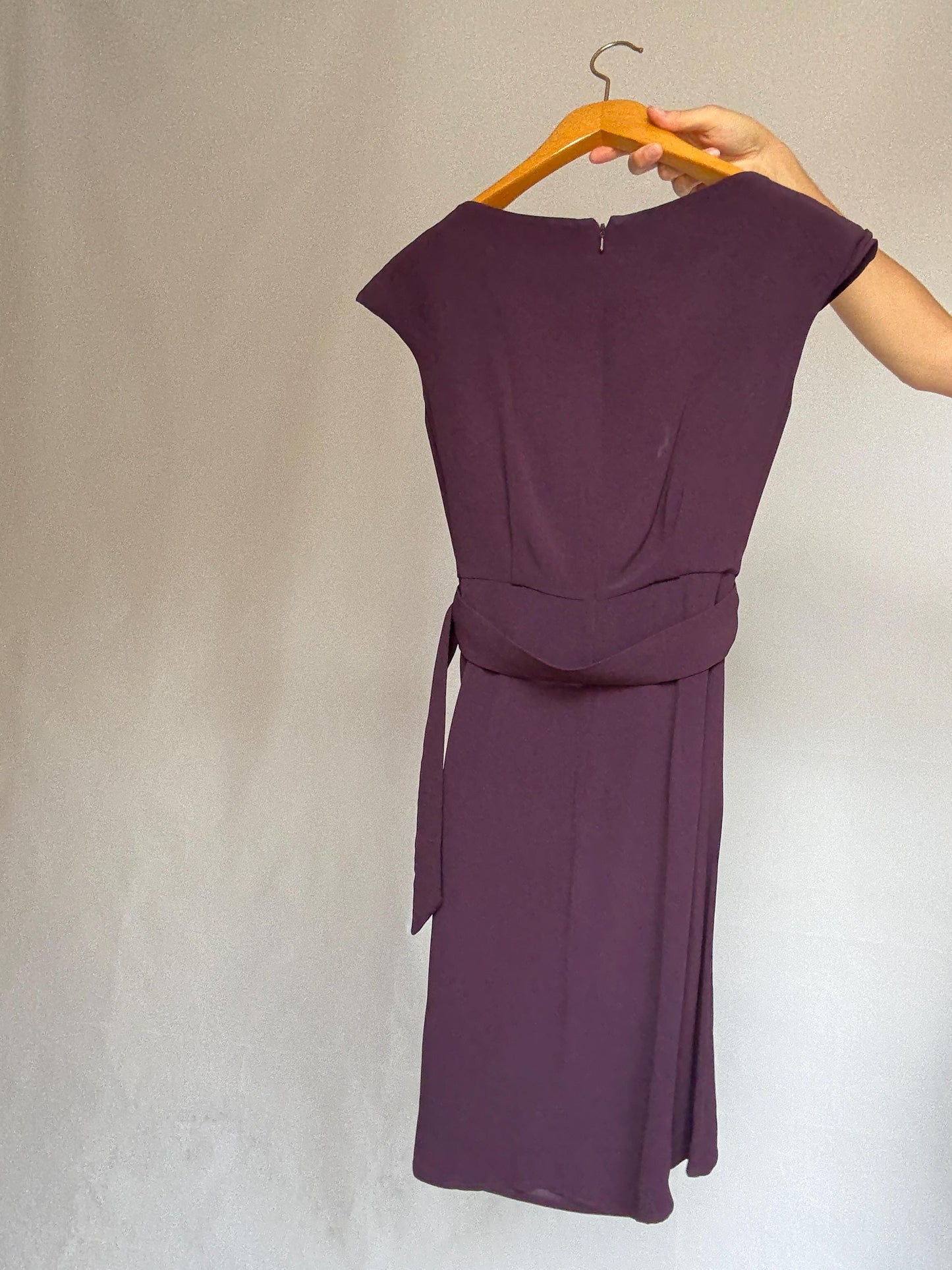 Massimo Dutti purple formal dress, viscose, fitted with back zipper, matching belt, elegant evening wear, US S, formal occasion
