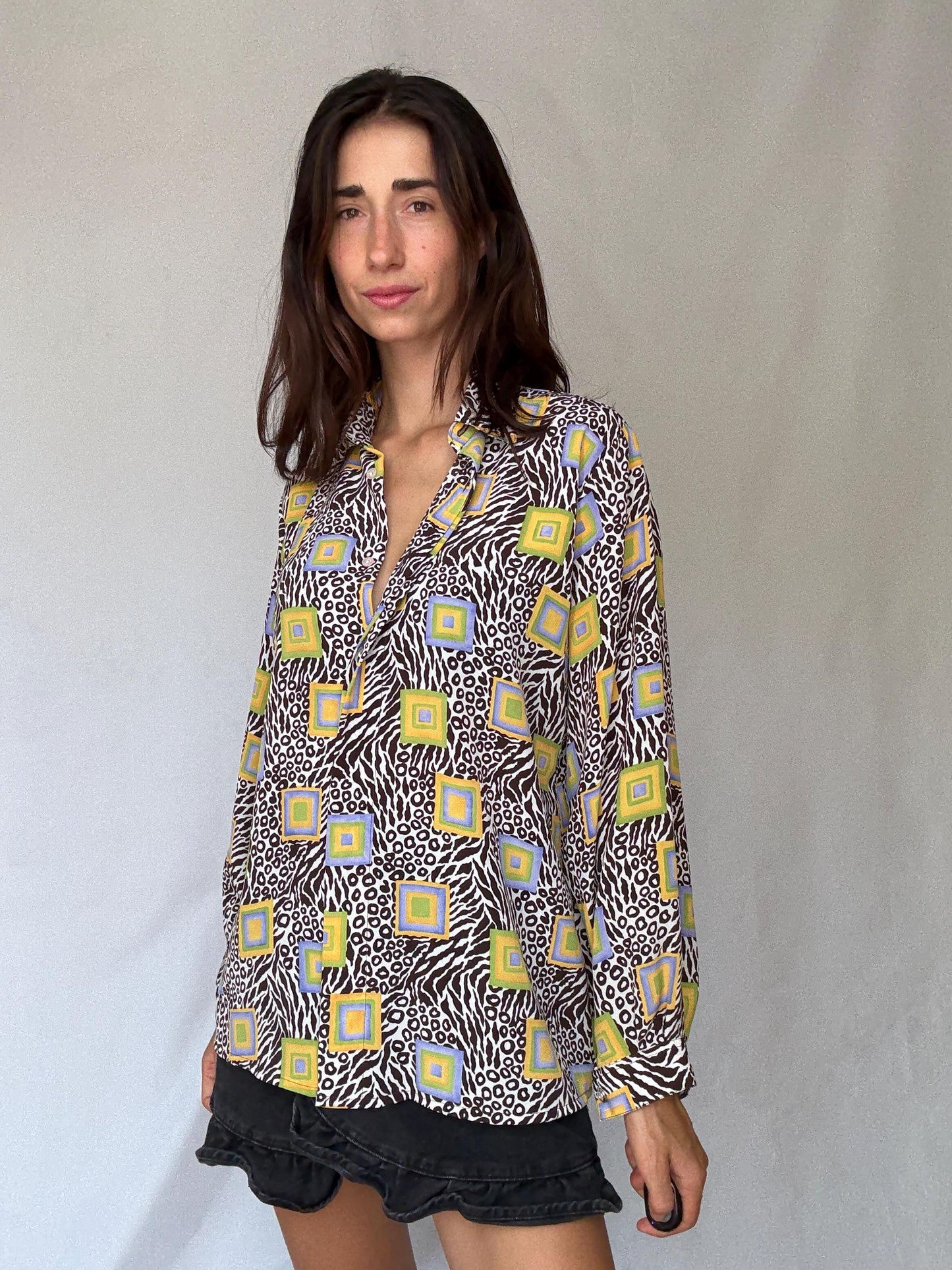 Retro 70s Vintage Blouse with Geometric Animal Print Style M - Bohemian Chic Inspired - summery blouse, very flowy, abstract print