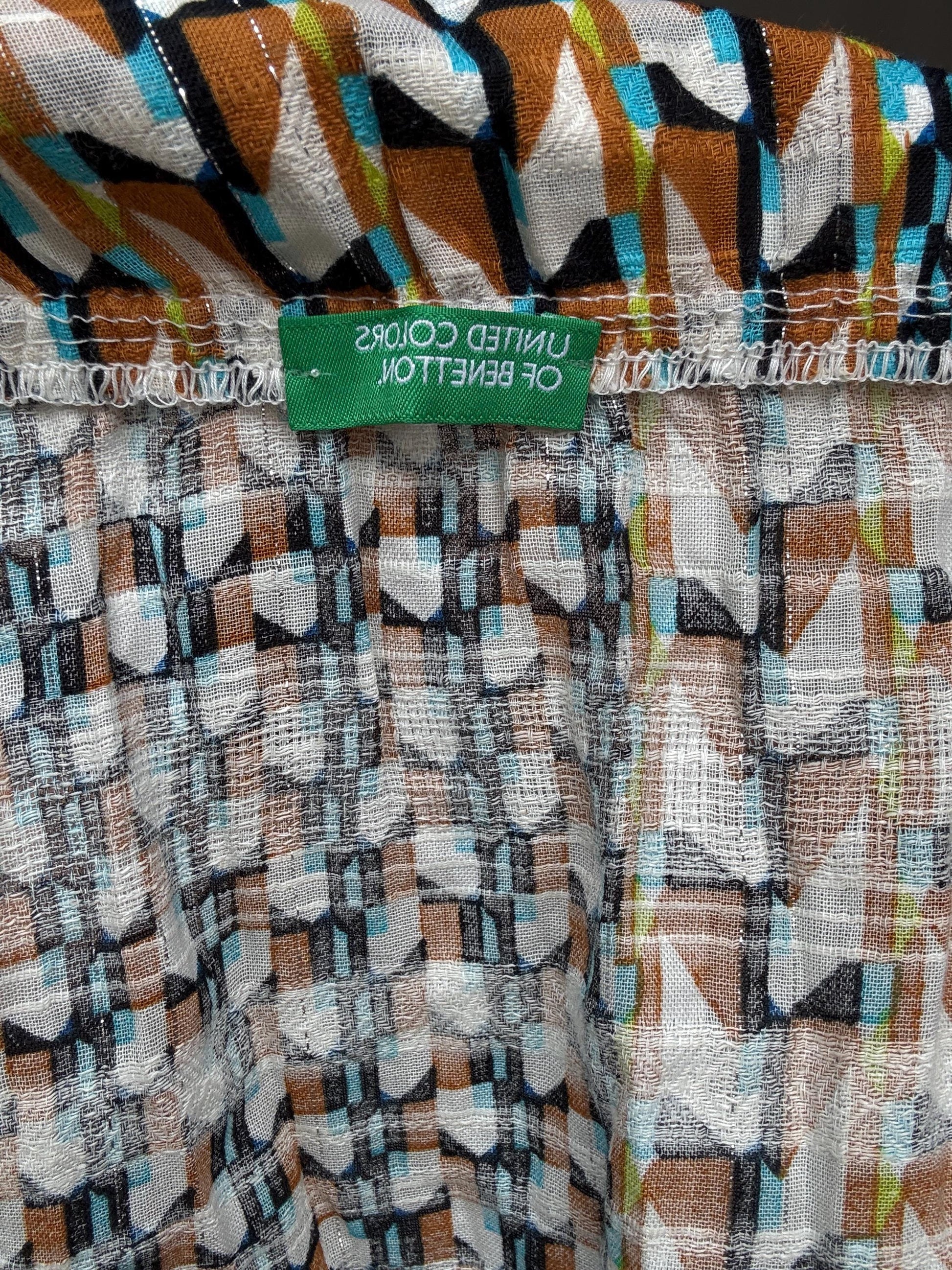 Playful crop top, off shoulder United Colors of Benetton blouse– geometric print metallic sparkle cotton shirt