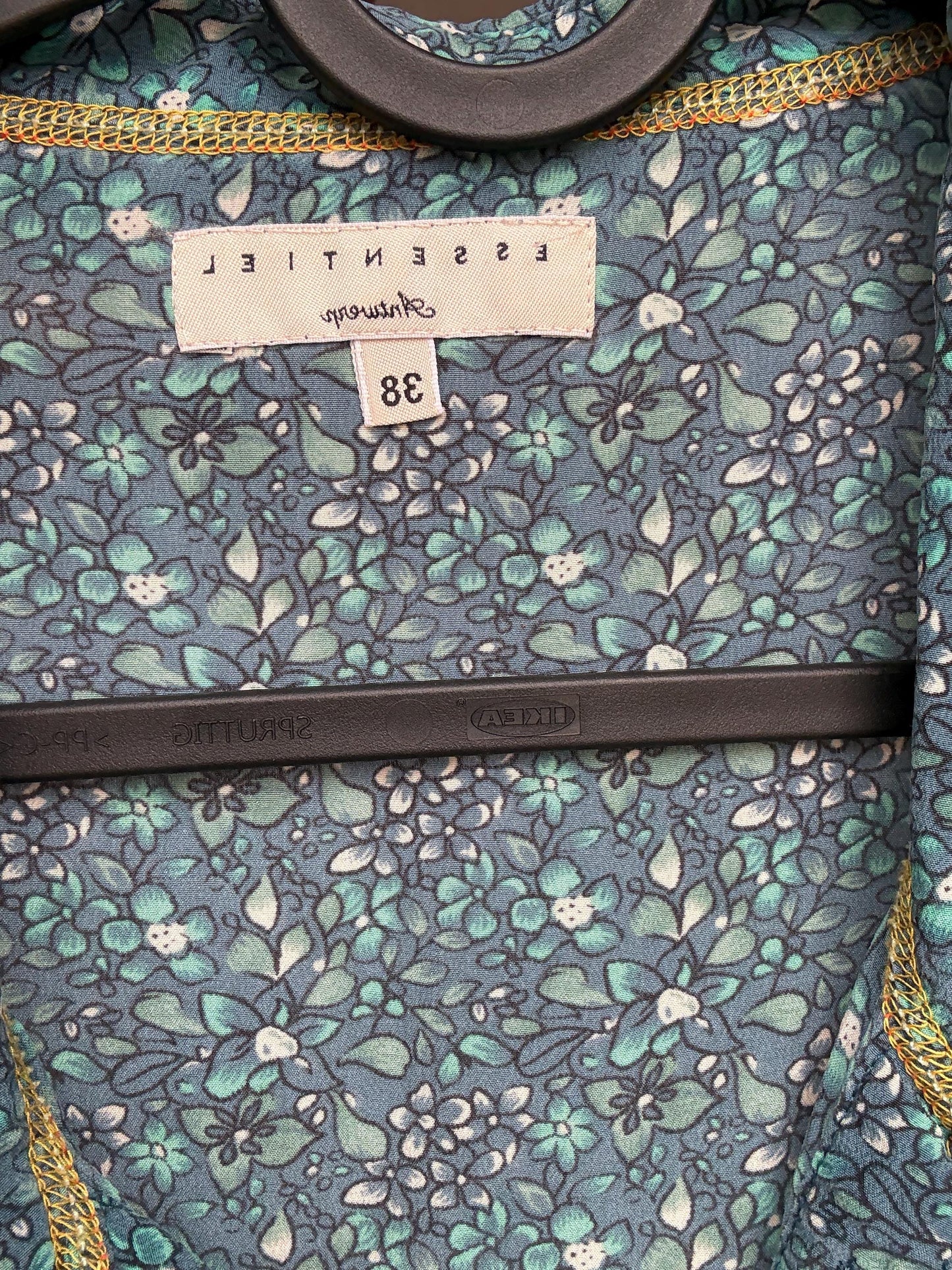 Silk Essential Antwerp blue floral mini dress – size 38m simple and elegant flower print summer shirtdress