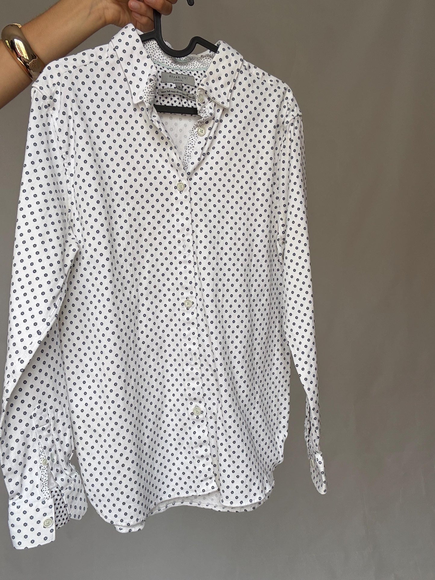 Ted Baker London men’s patterned button-up shirt – size 5 - XL, White and blue floral print oxford shirt, Luxury British designer fashion