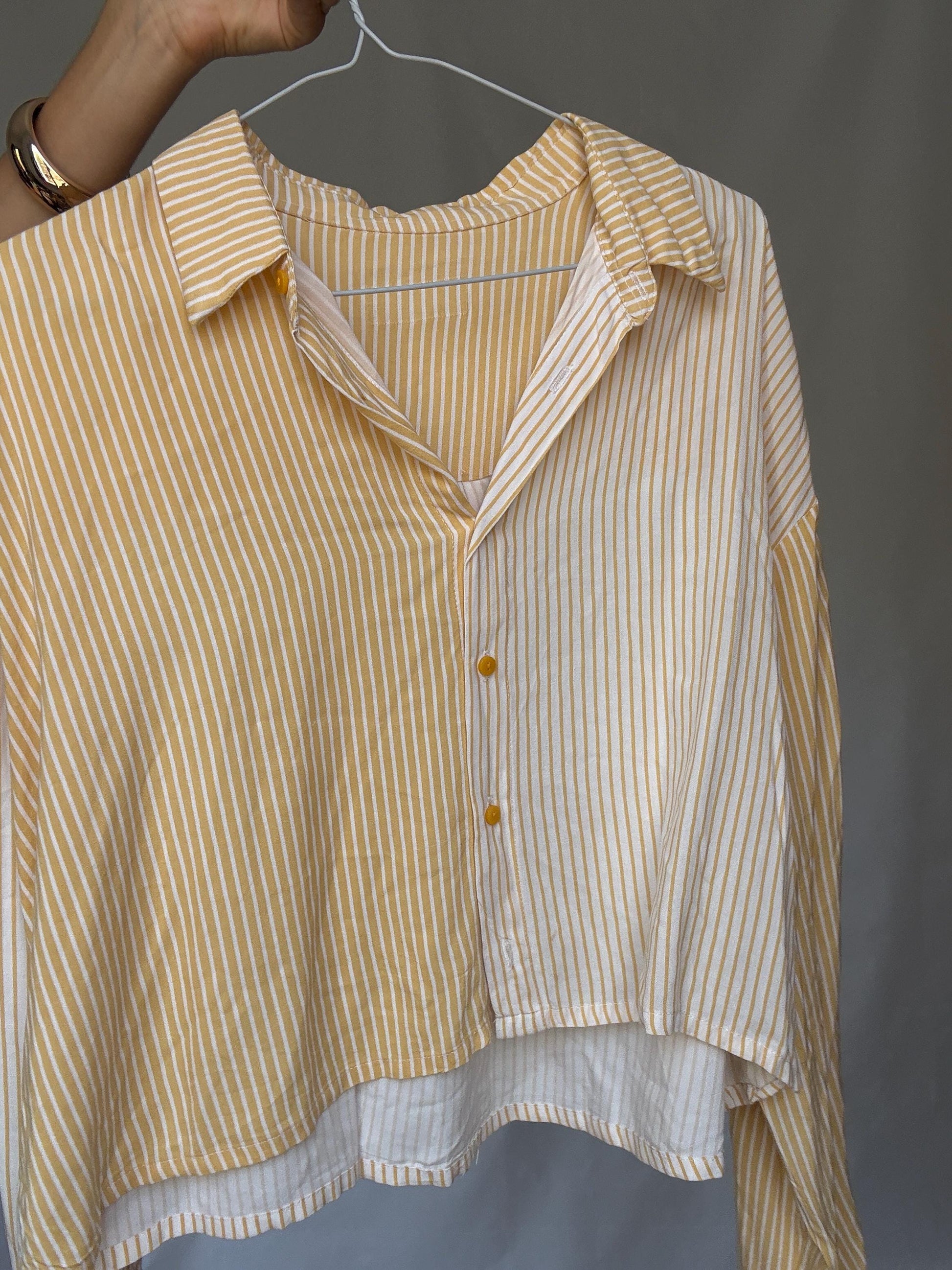 Vintage Inspired Cotton Striped Shirt in Light Academic Style - Flattering Small US Size with Button-Down Front