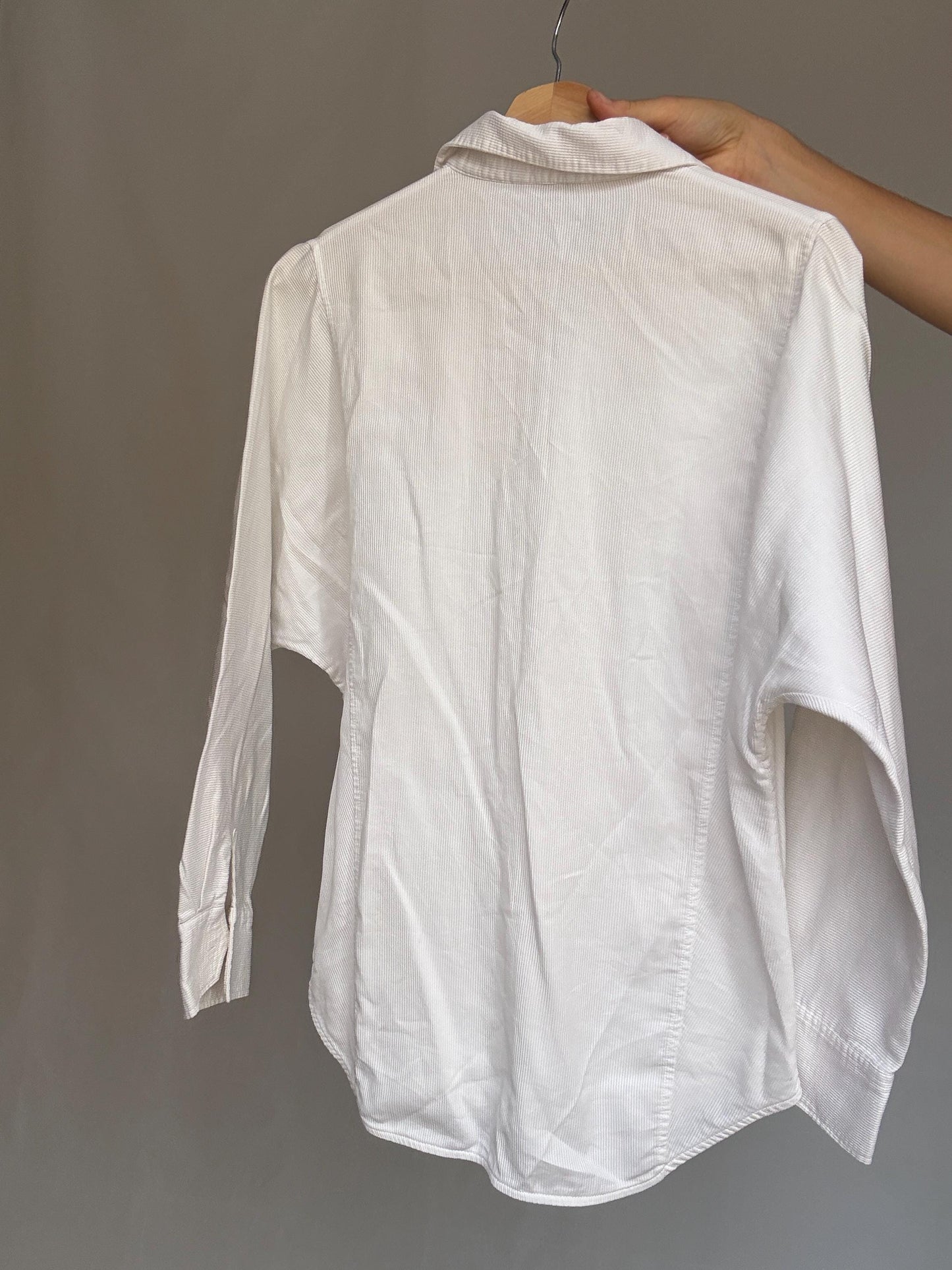 Massimo Dutti white ribbed shirt, relaxed fit button, up, minimalist design, US S, office casual