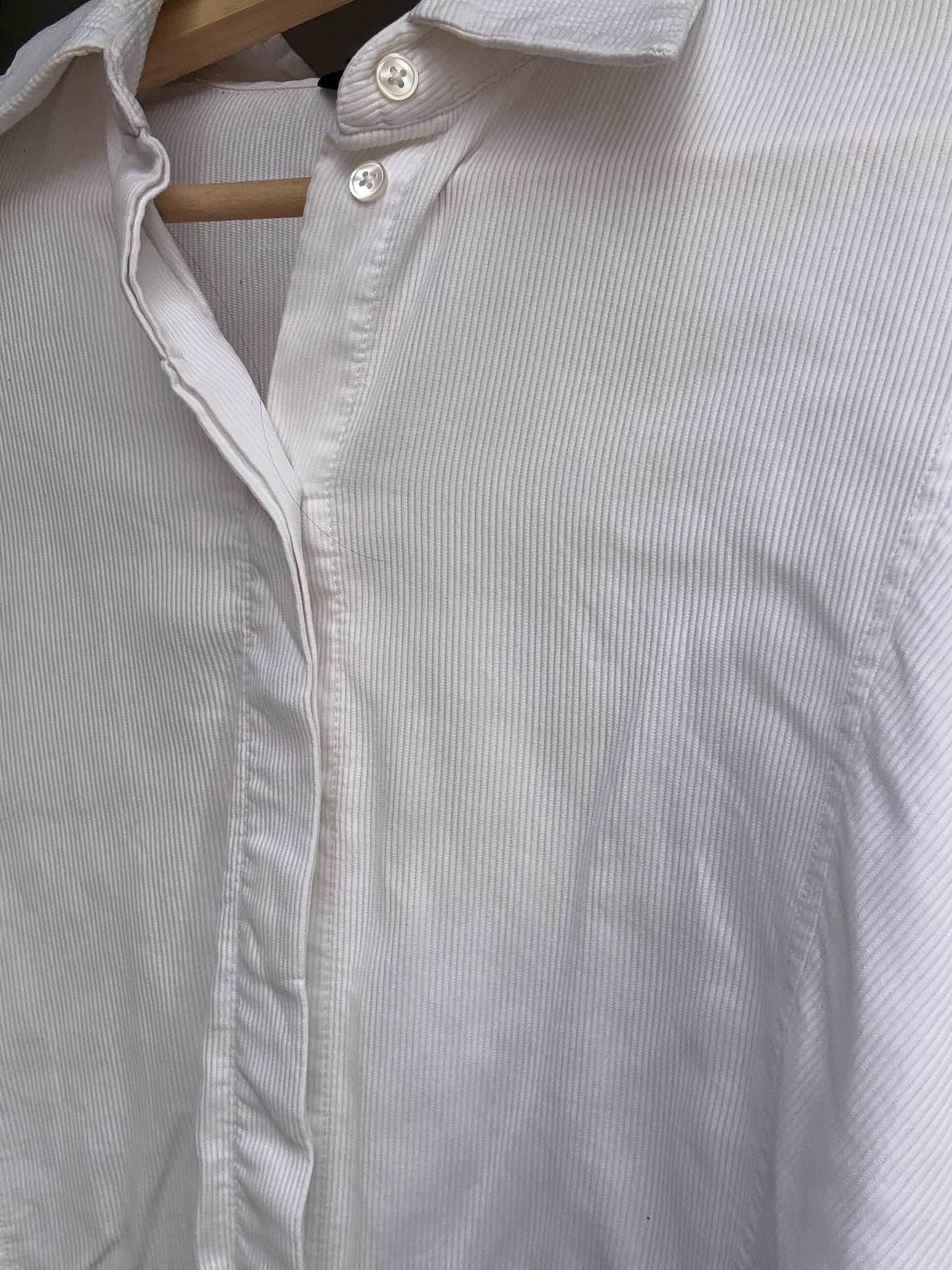 Massimo Dutti white ribbed shirt, relaxed fit button, up, minimalist design, US S, office casual
