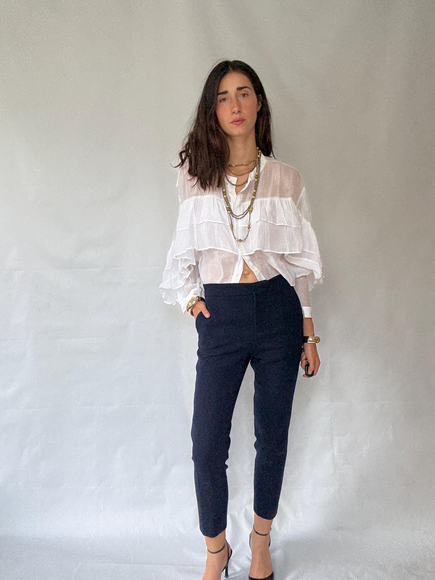 Stylish and Sleek Wool Carolina Herrera Tapered Pants - Minimalist Style Inspired by Victoria Beckham, US Size Small