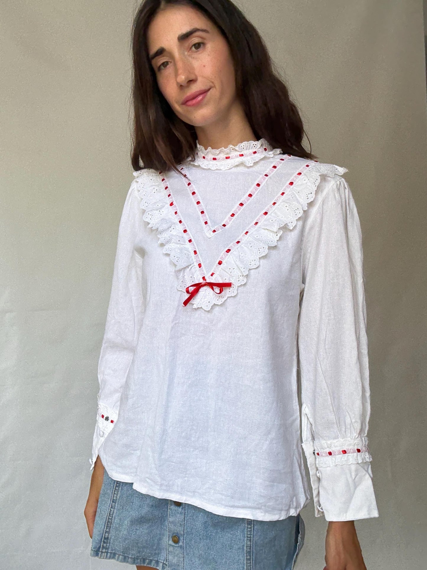 Vintage white lace blouse, linen viscose blend, relaxed fit, red ribbon detail, cottagecore folklore, US L, feminine style