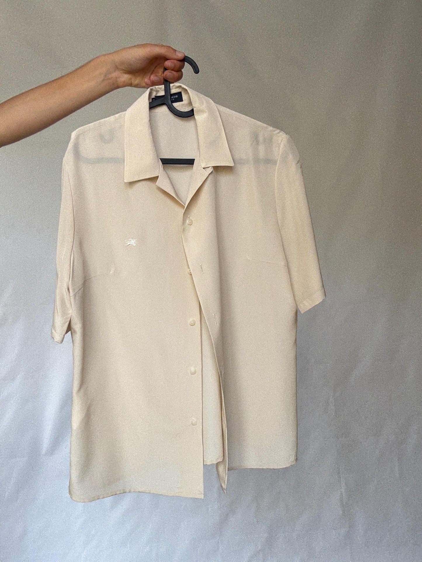 Vintage Burberry London light blouse, cotton feel, relaxed fit, button, down, minimalist classic, US L, office versatile