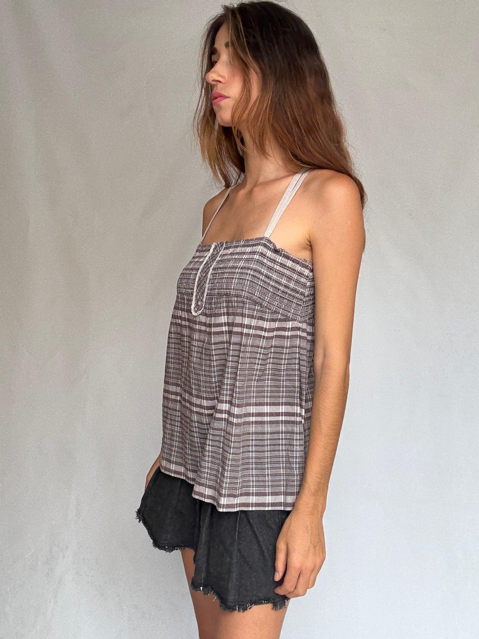 Sleeveless Summer Blouse — additional view 5