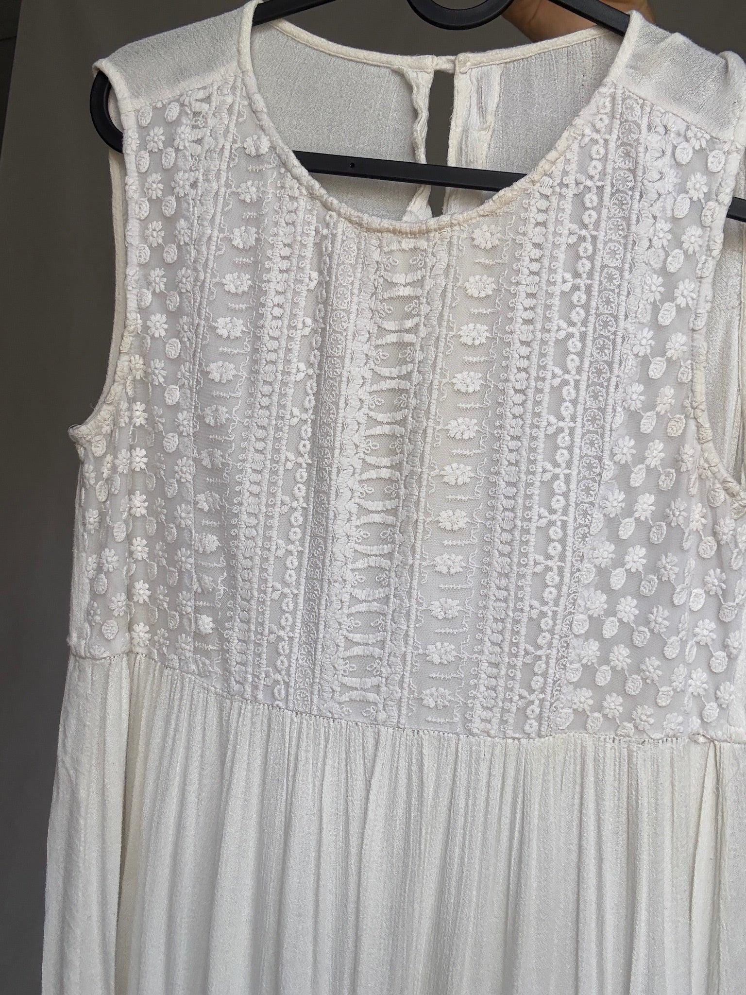Vintage Ivory Cotton Maxi Dress — additional view 10