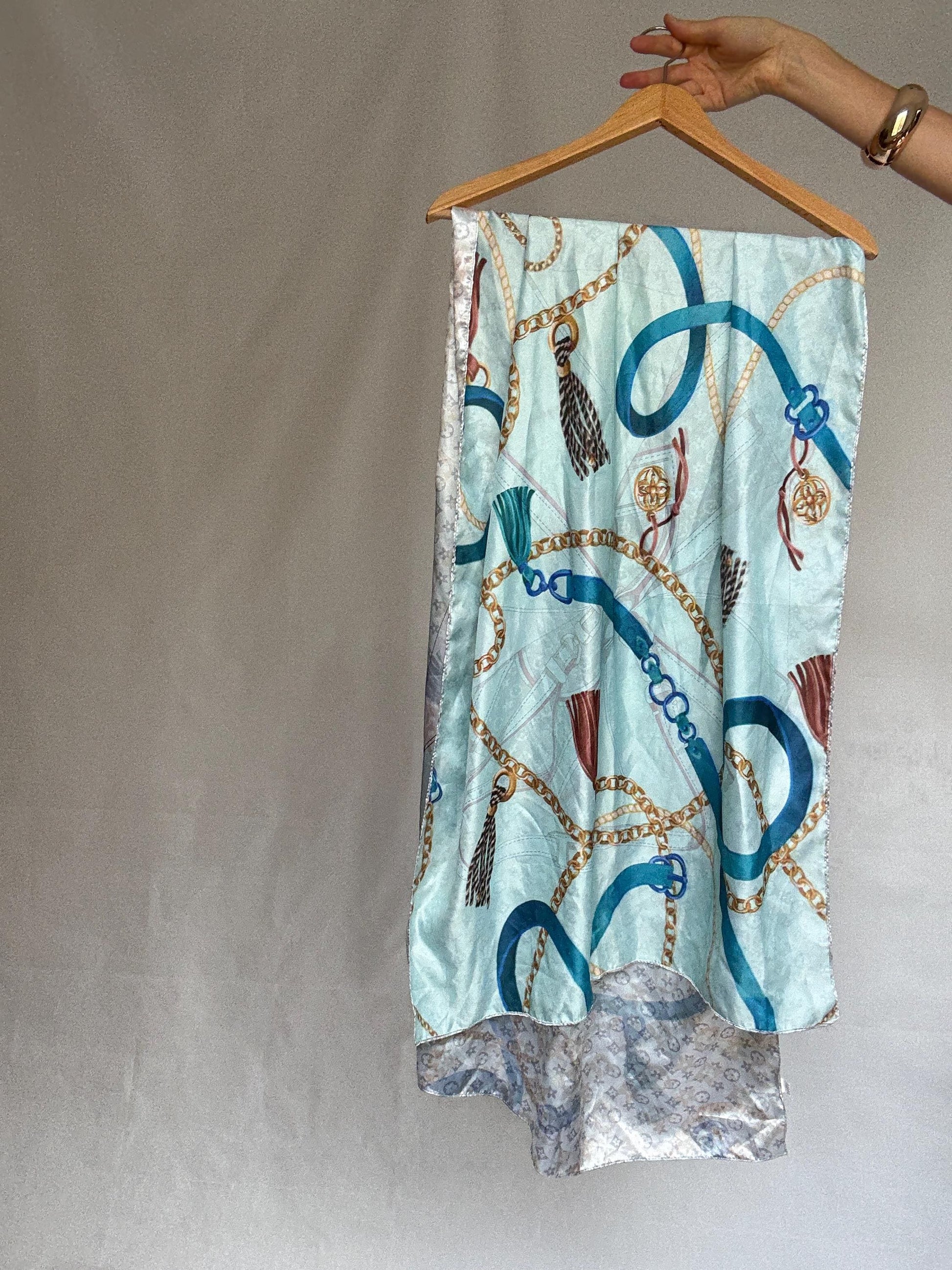 Vintage patterned scarf, wrap style, detailed belt and chain print, indie, sleaze, US L, versatile accessory