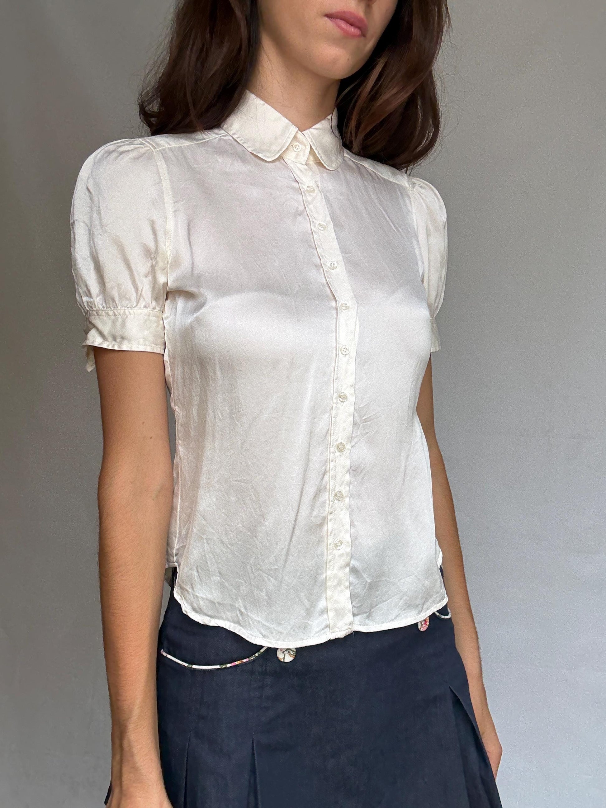 Silky ivory blouse, silk feel, button, down fit, puffed sleeves, minimalist Harry Styles influence, US S, office smart casual