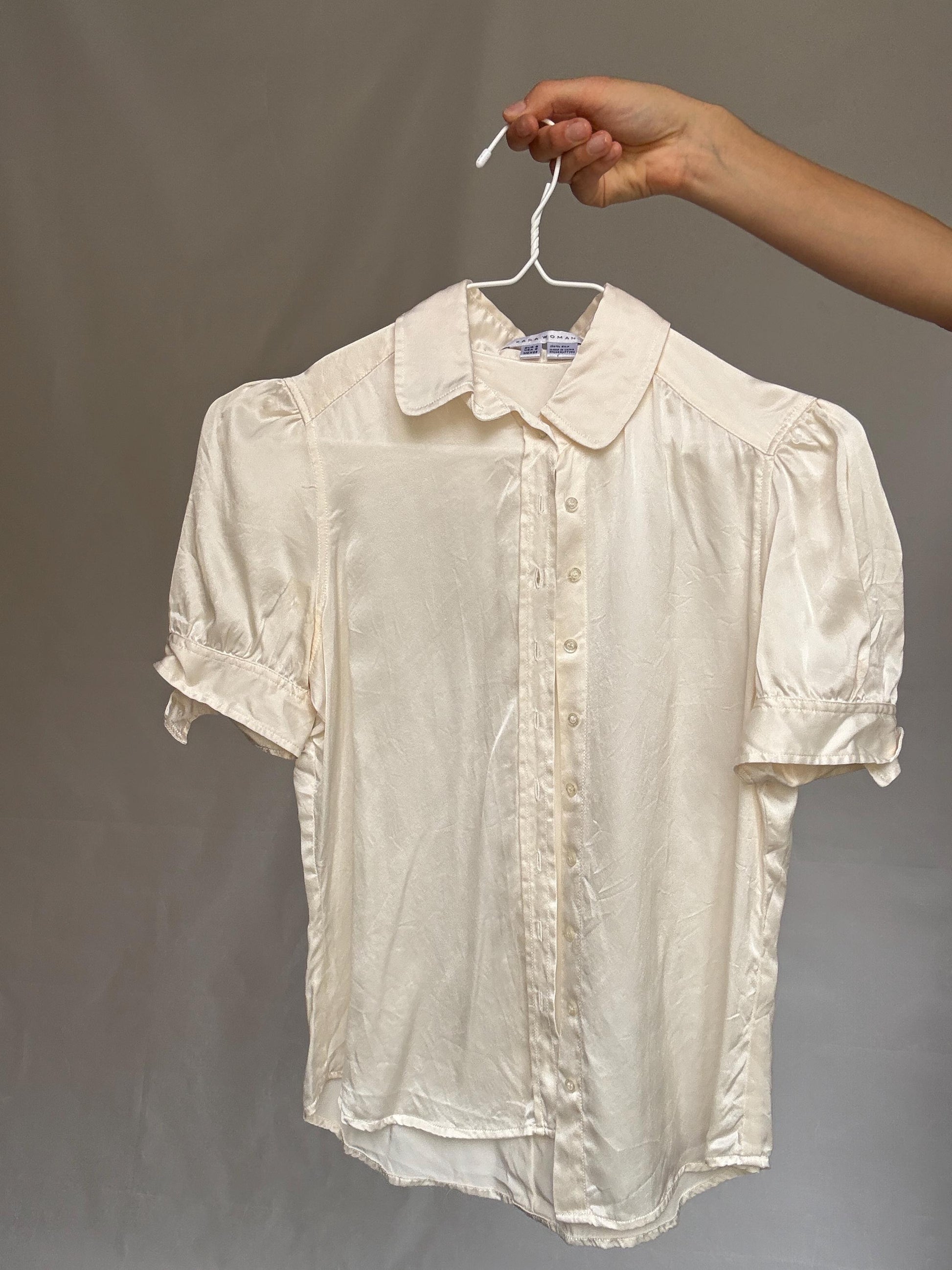 Silky ivory blouse, silk feel, button, down fit, puffed sleeves, minimalist Harry Styles influence, US S, office smart casual