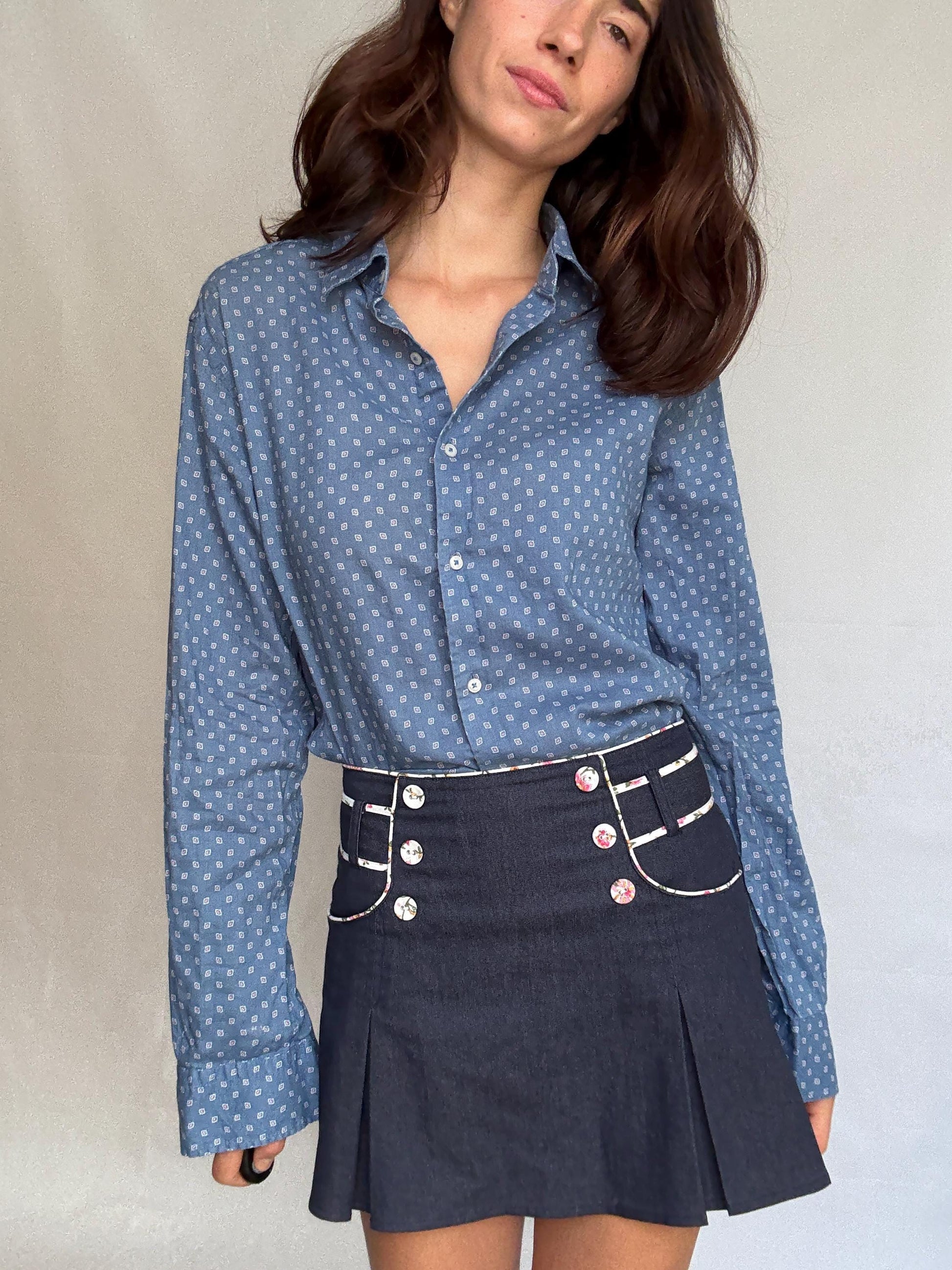 Massimo Dutti blue patterned shirt, cotton feel, classic fit, button, up front, buttoned cuffs, minimalist Zendaya, US L, office casual