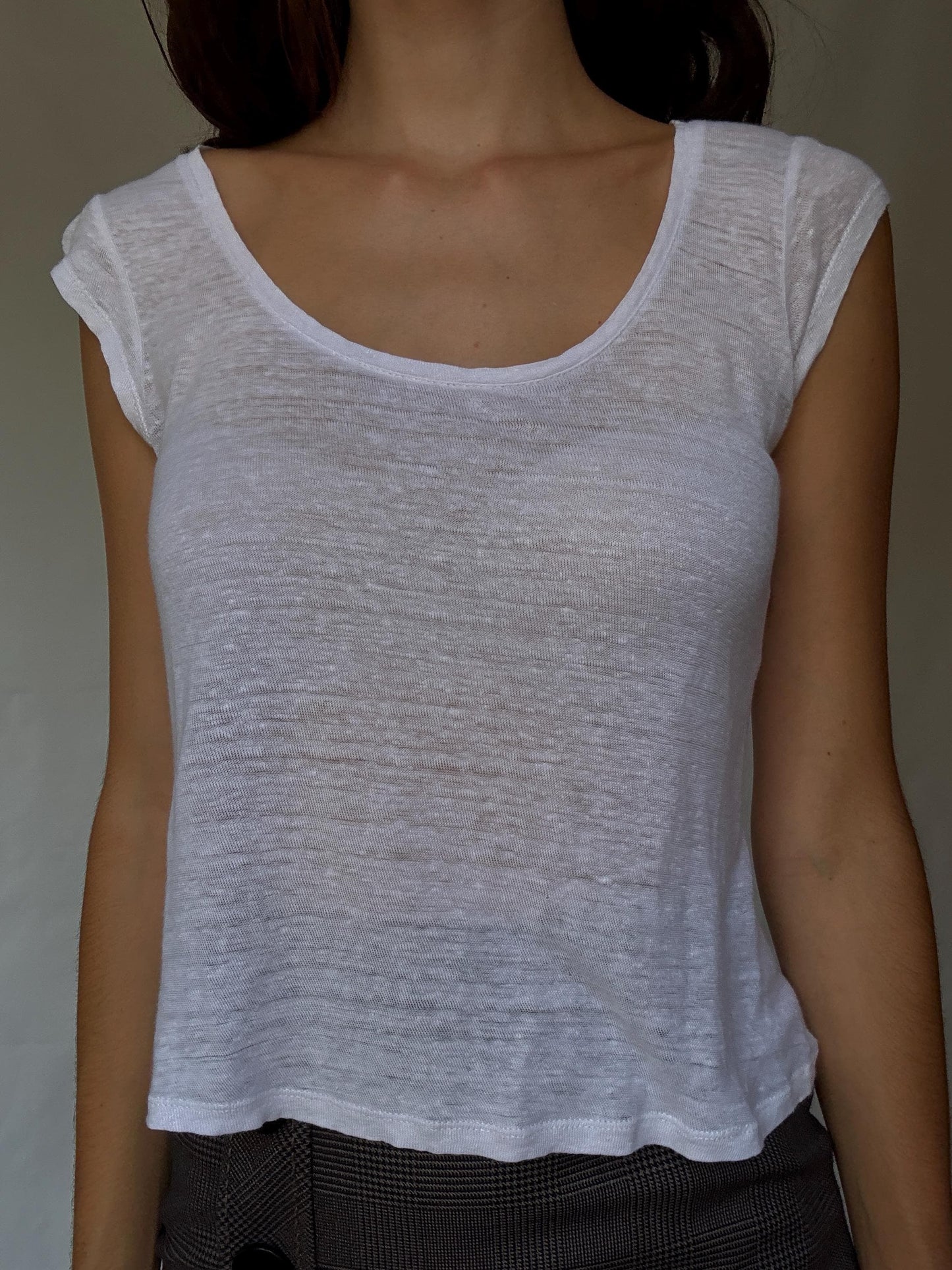 Massimo Dutti Sheer White Cotton Shirt in a Casual Minimalist Design, Inspired by Kate Middleton's Classic Style, US Size XS - EU S