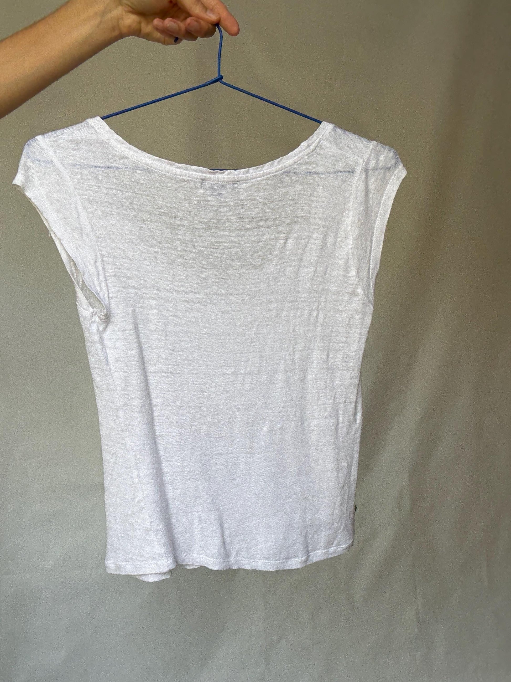 Massimo Dutti Sheer White Cotton Shirt in a Casual Minimalist Design, Inspired by Kate Middleton's Classic Style, US Size XS - EU S