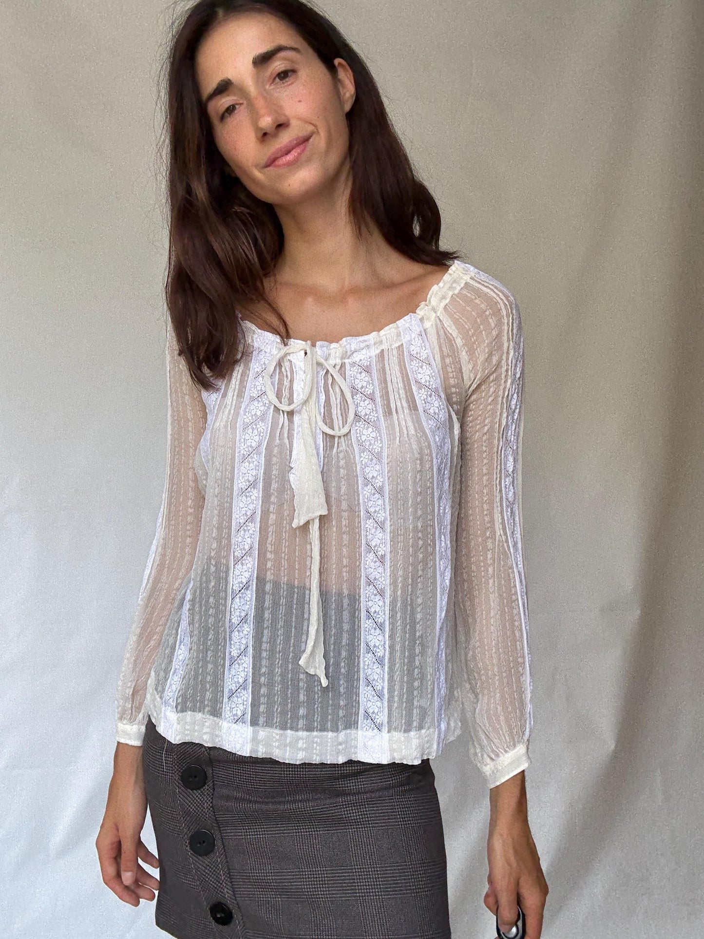 Sheer White Romantic Blouse with Ruffled Neckline and Tie Front Detail in Lightweight Fabric, Perfect for Layering, US Size L