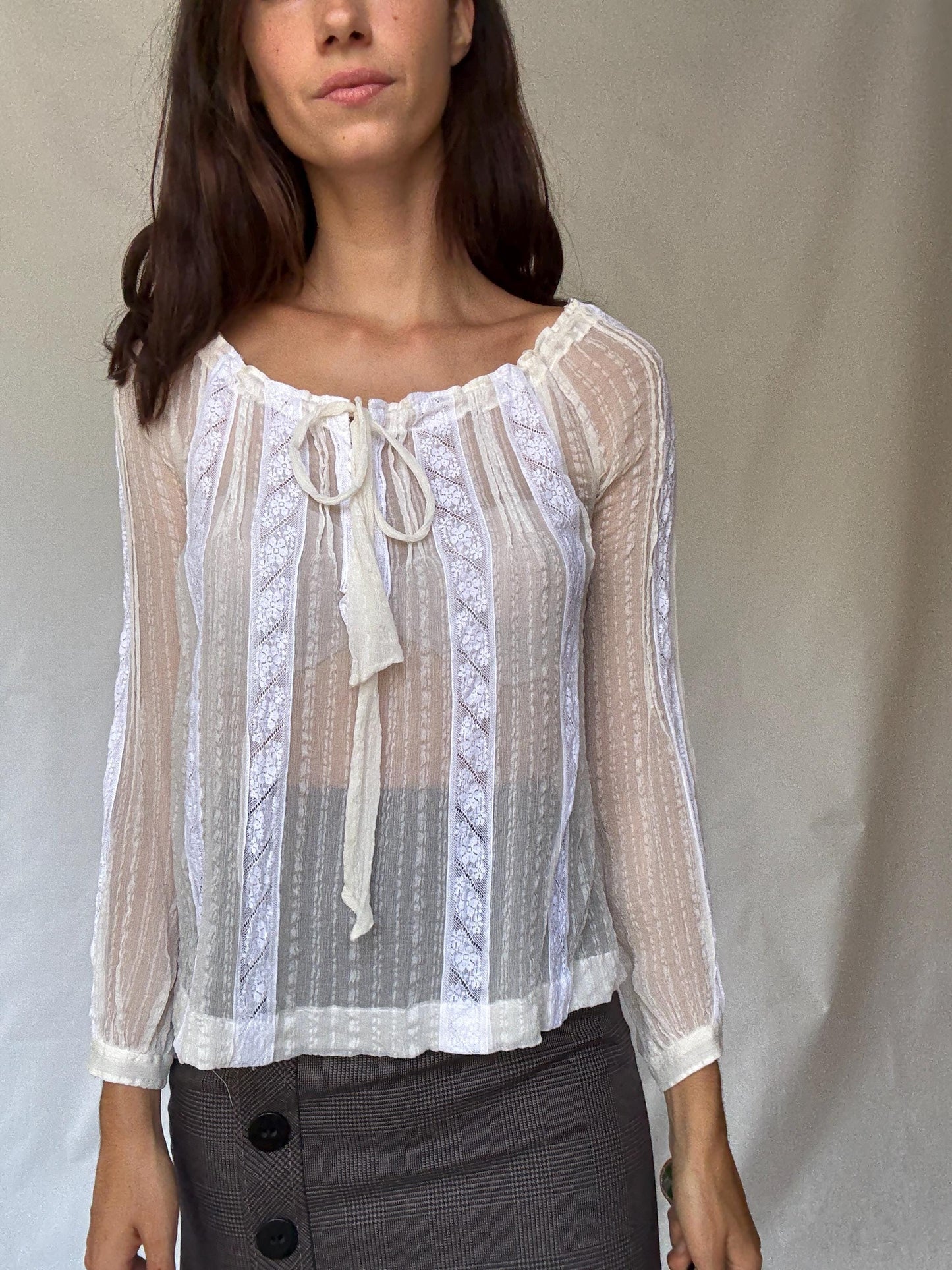 Sheer White Romantic Blouse with Ruffled Neckline and Tie Front Detail in Lightweight Fabric, Perfect for Layering, US Size L