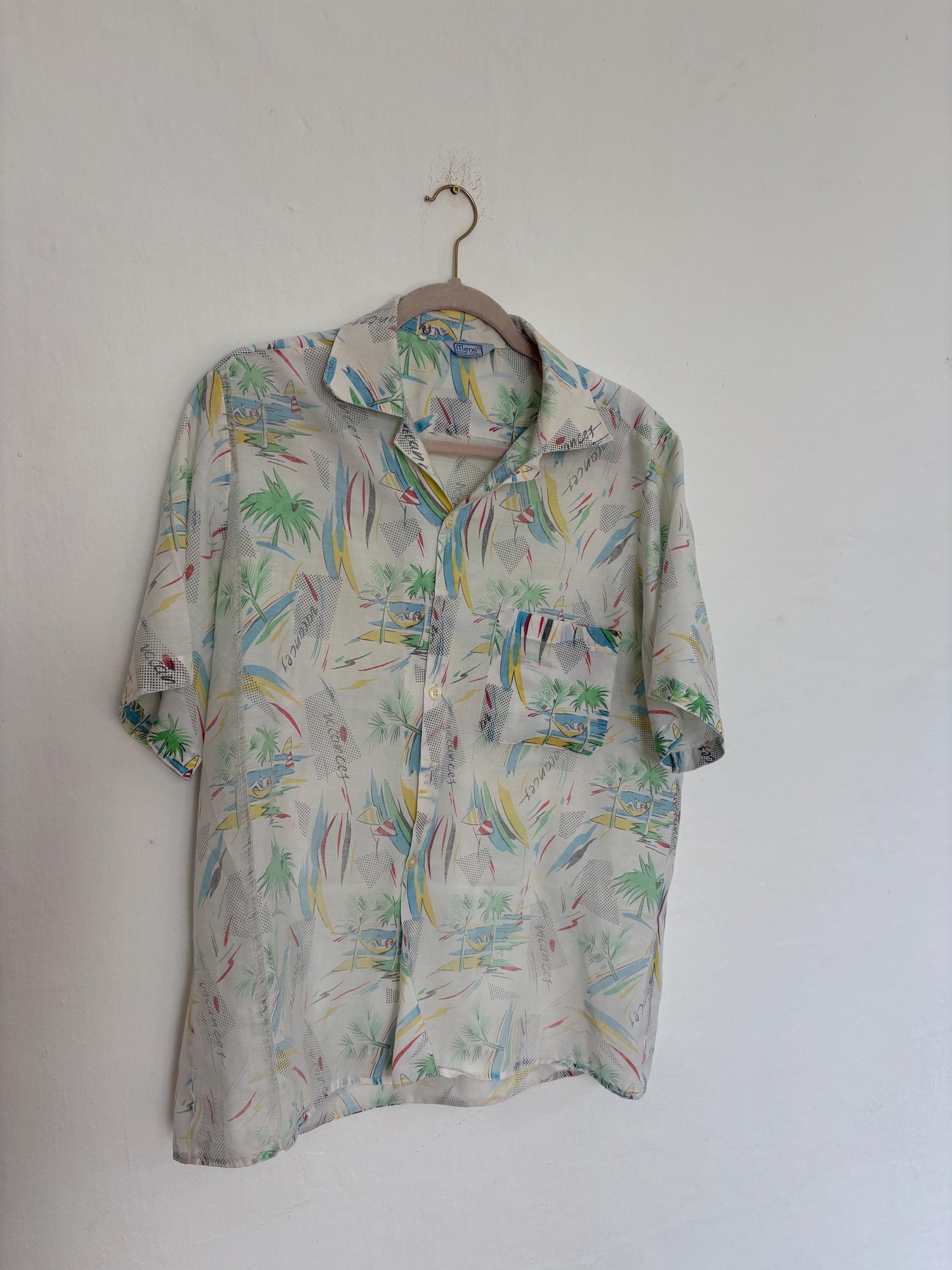 Vintage Men's Short Sleeve Button-Up Shirt with Pastel Tropical Print, Casual Relaxed Style, 1980s Fashion, David Bowie Style, US XL