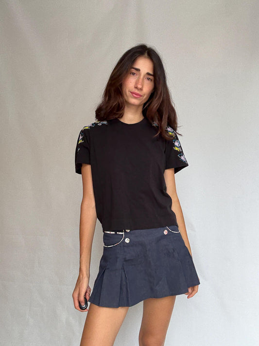 Black casual t-shirt, cotton blend, relaxed fit, floral embroidery on shoulders, casual chic, US S, everyday wear