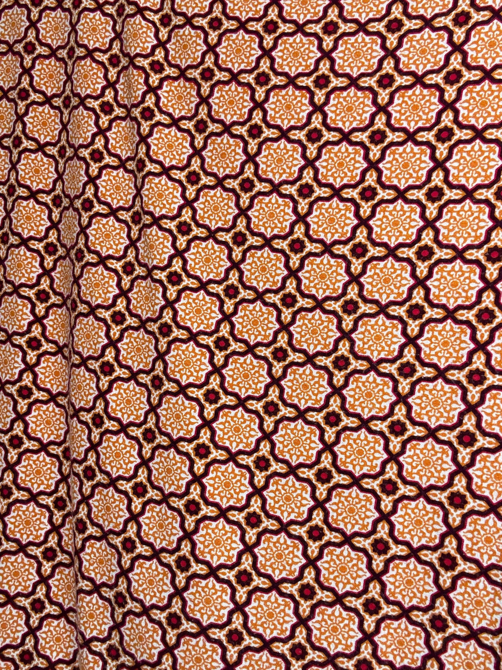 Pedro del Hierro geometric blouse, cotton feel, regular fit, ruffled neckline, retro 70s, US M, casual streetwear,