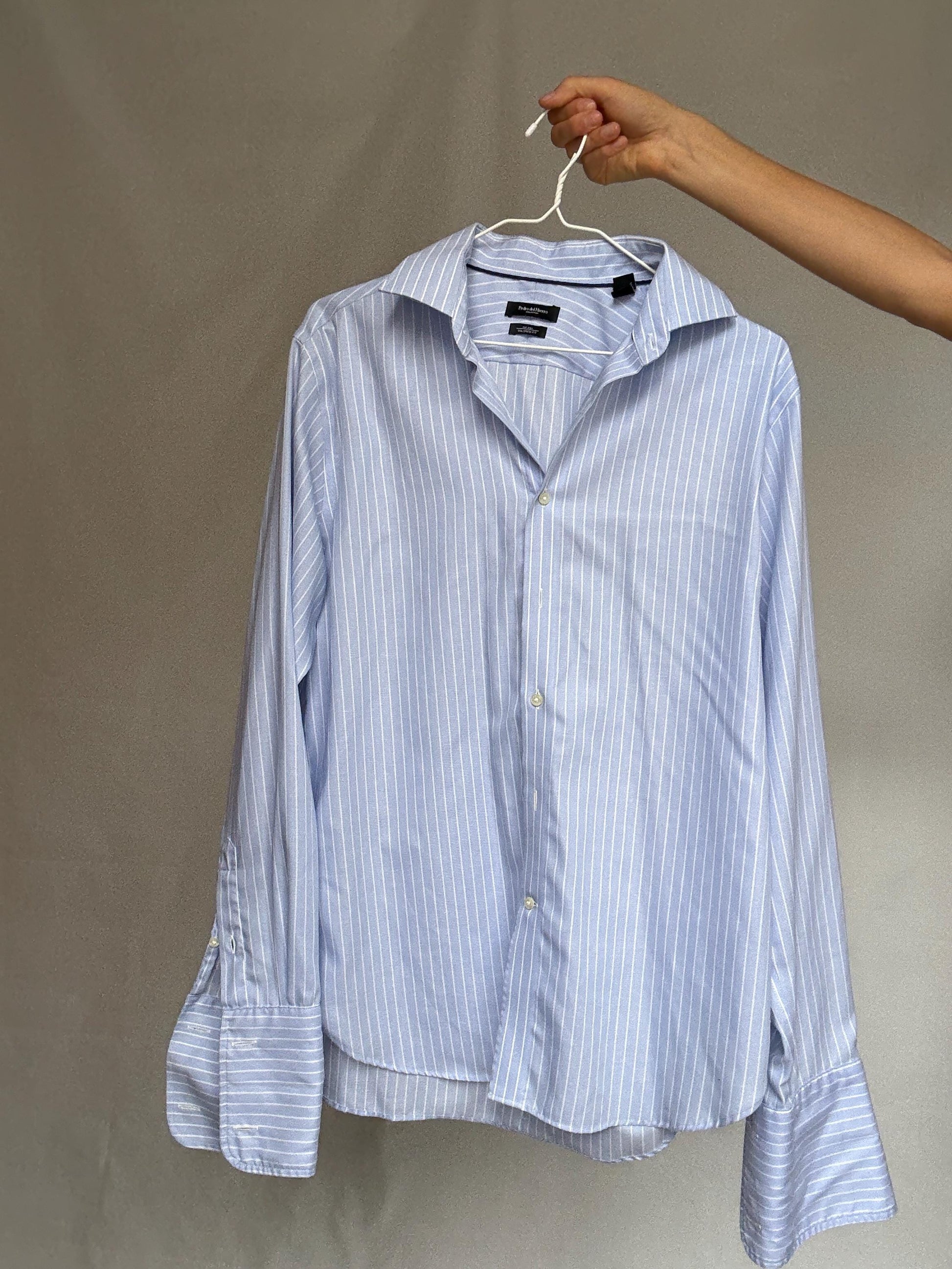 Pedro Del Hierro light blue pinstripe shirt, cotton feel, relaxed fit, buttoned cuffs, vintage 90s, US L, versatile smart wear