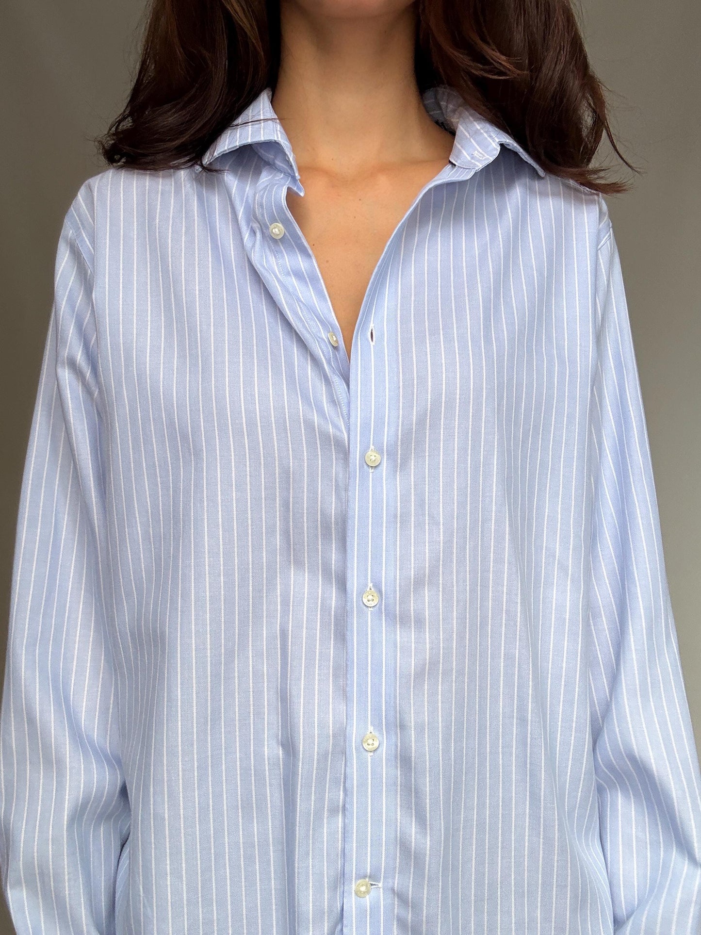 Pedro Del Hierro light blue pinstripe shirt, cotton feel, relaxed fit, buttoned cuffs, vintage 90s, US L, versatile smart wear