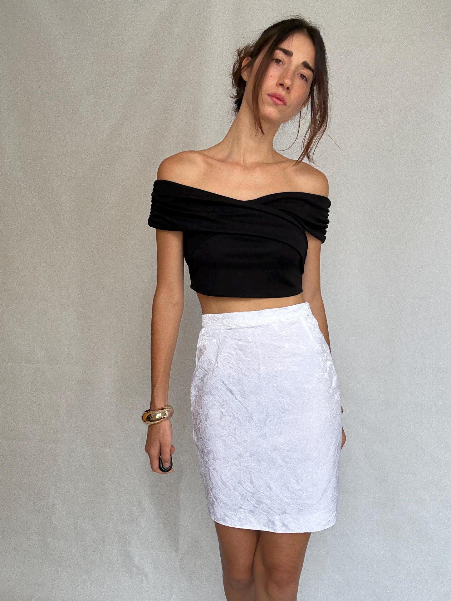 Vintage white floral skirt, cotton viscose blend, straight fit, textured floral pattern, minimalist Rooney Mara style, US M