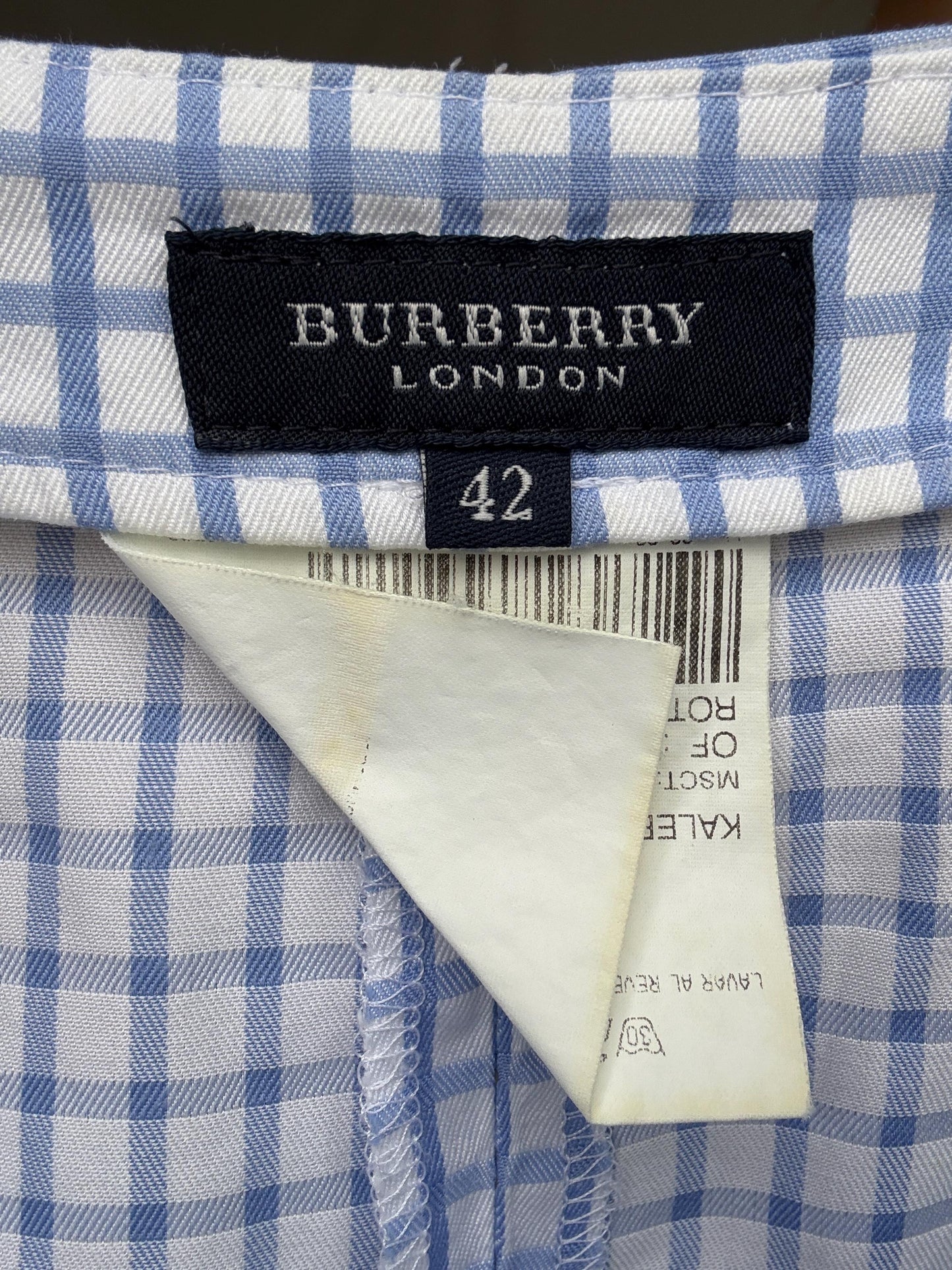 Burberry light blue checked cropped pants, 100% cotton, fitted waist, embroidered logo detail, vintage retro 80s, US S, casual streetwear