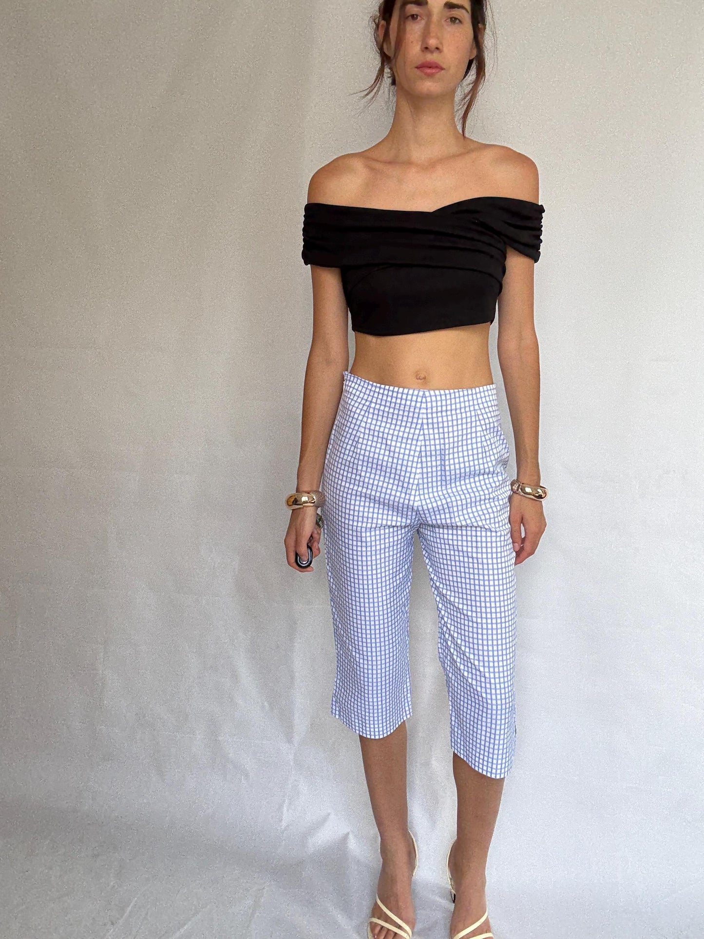 Burberry light blue checked cropped pants, 100% cotton, fitted waist, embroidered logo detail, vintage retro 80s, US S, casual streetwear