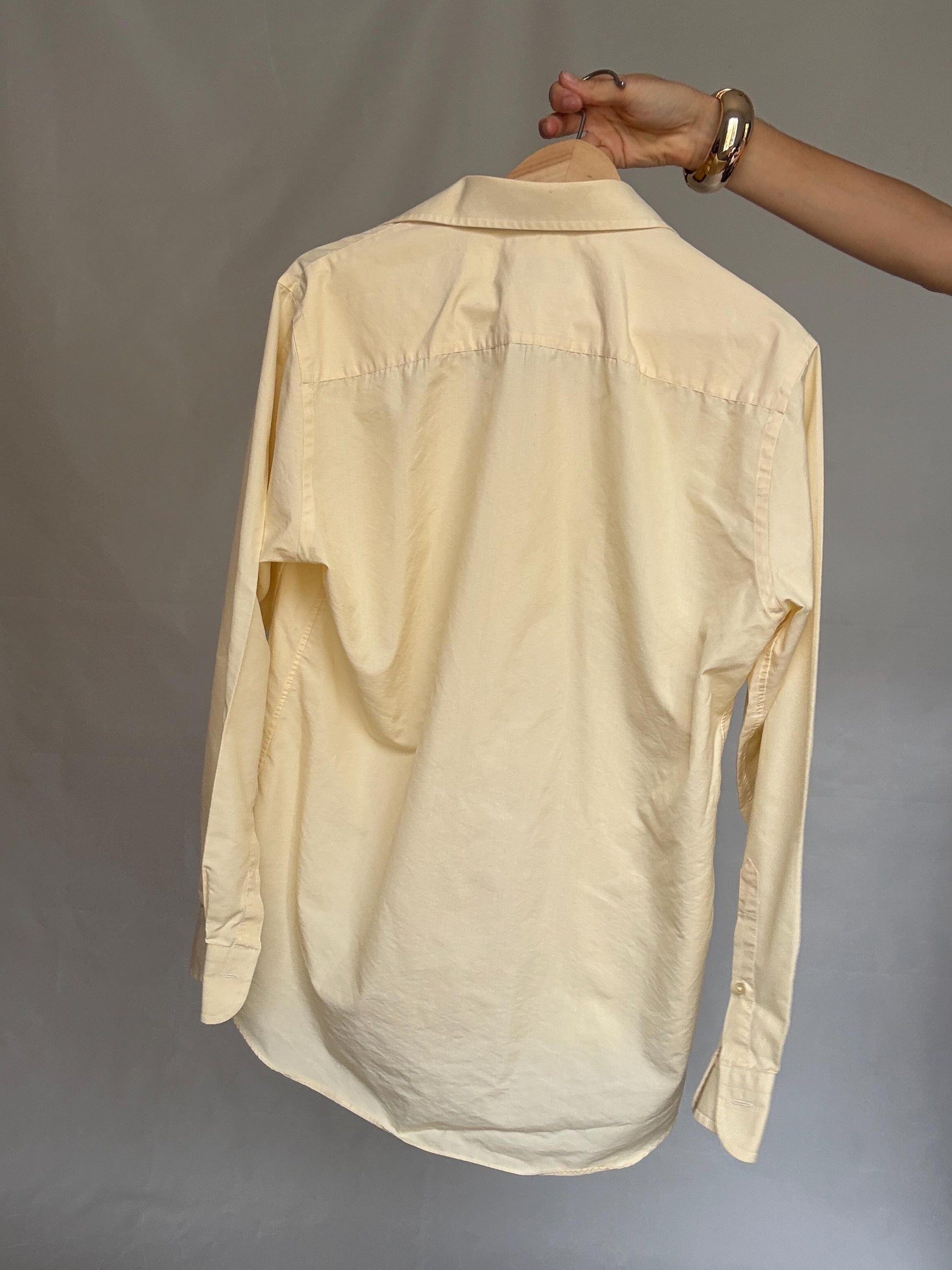 Burberry London beige button, up shirt, cotton feel, relaxed fit, embroidered logo detail, minimalist, US XL, casual layering piece, size XL