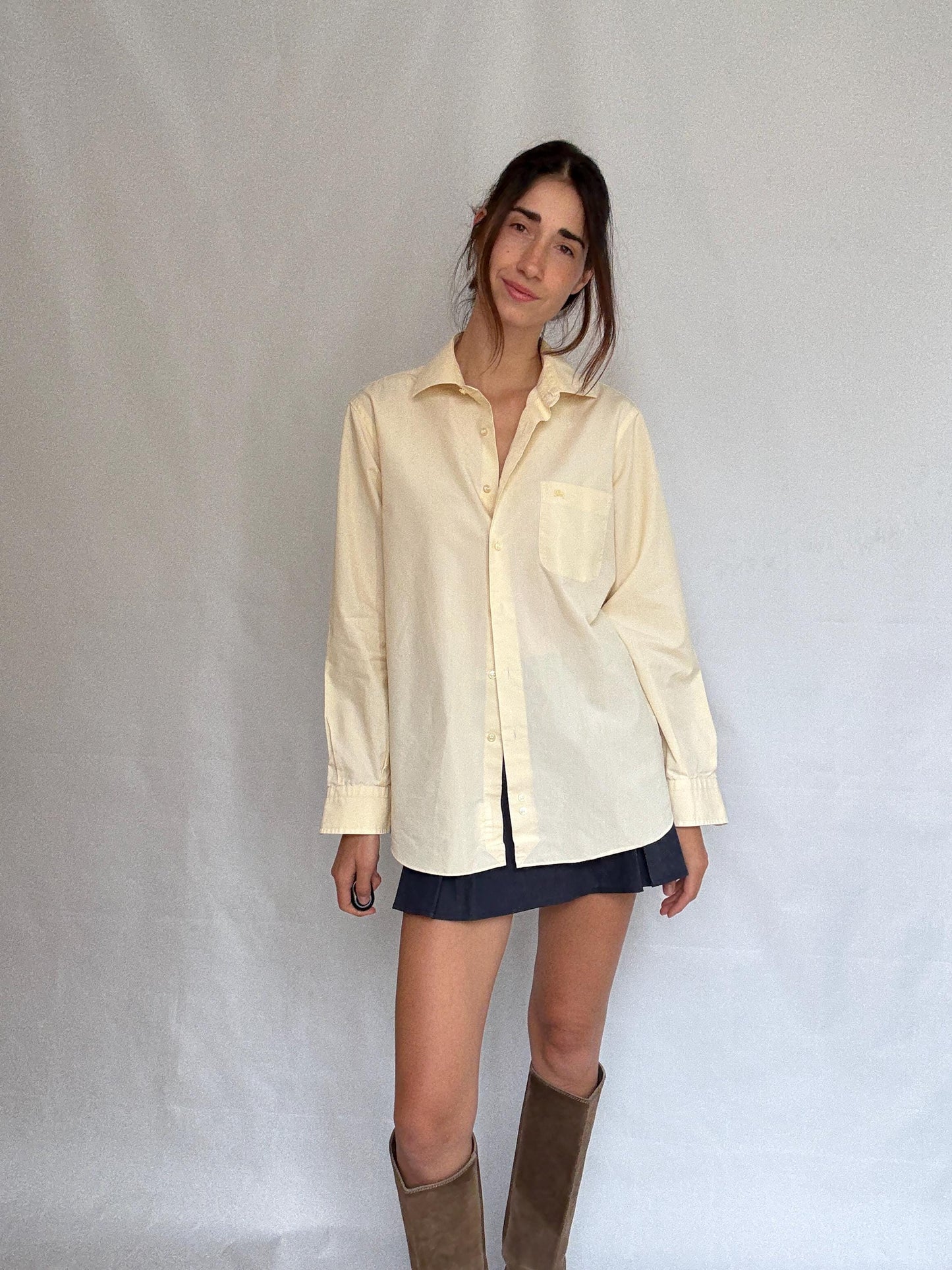 Burberry London beige button, up shirt, cotton feel, relaxed fit, embroidered logo detail, minimalist, US XL, casual layering piece, size XL